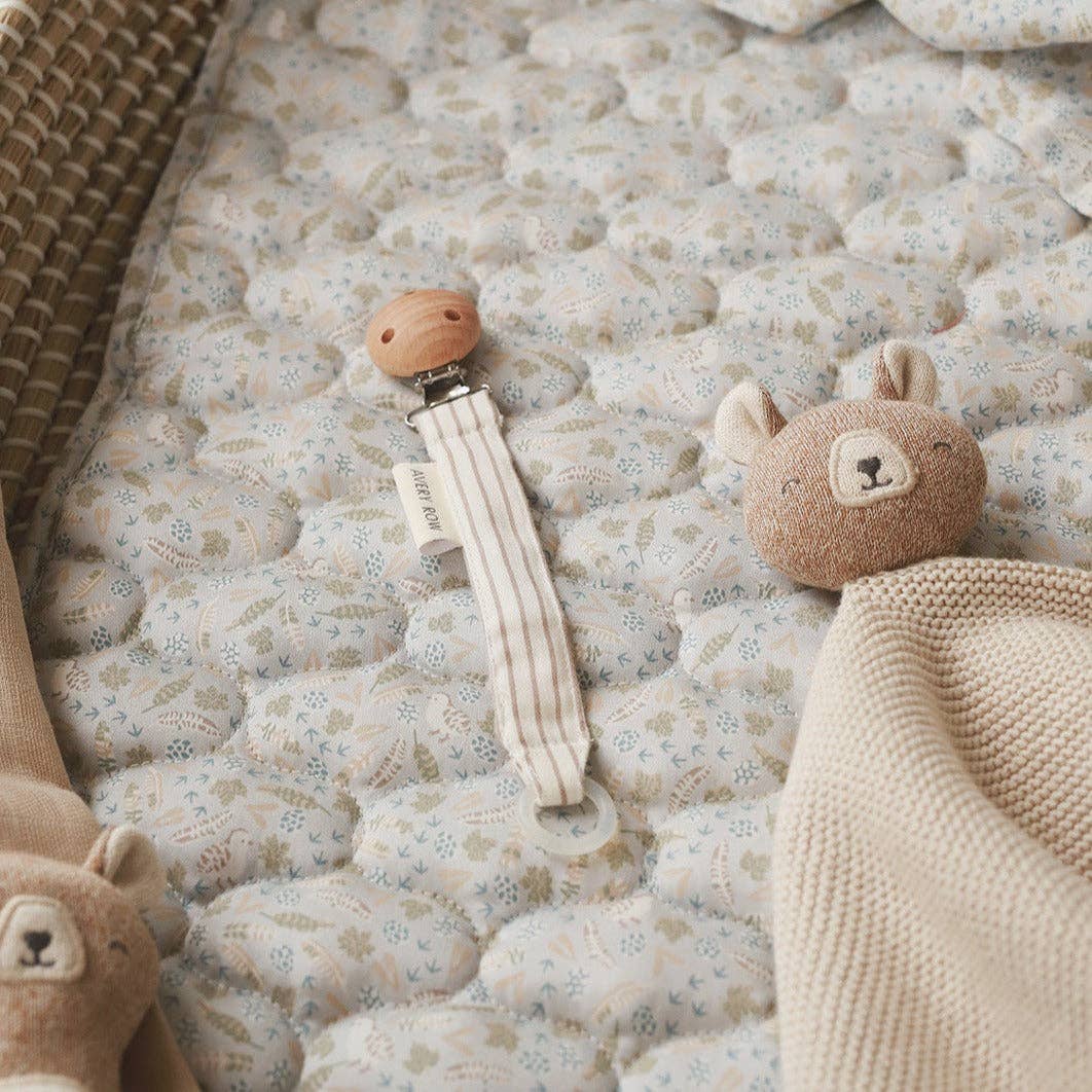 Avery Row Pacifier holder - Stripe