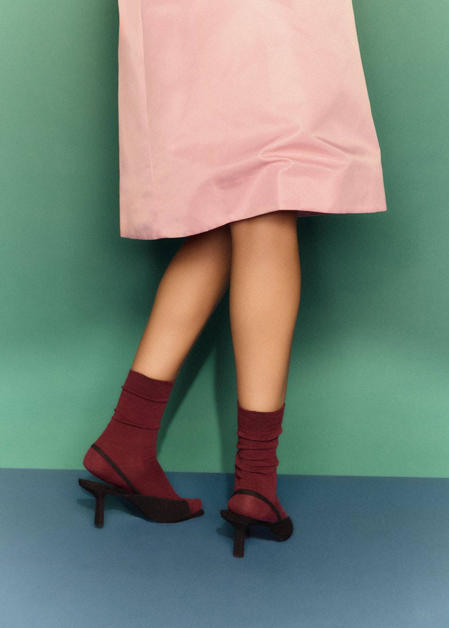 Dark Plum Merino Socks: Burgundy / Large (UK 11-13)