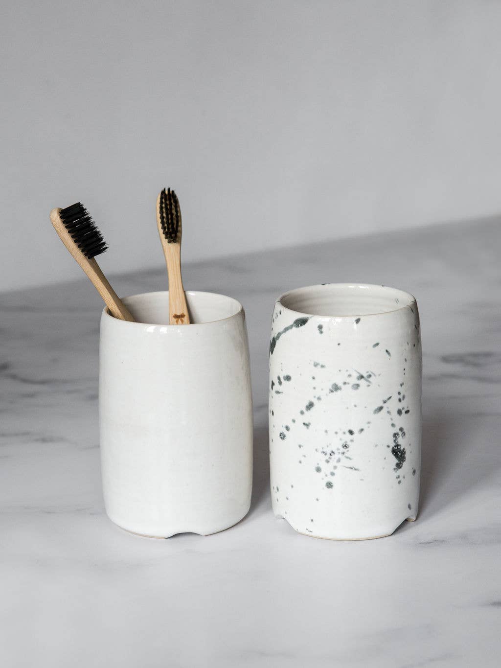 Toothbrush Holder: Speckle