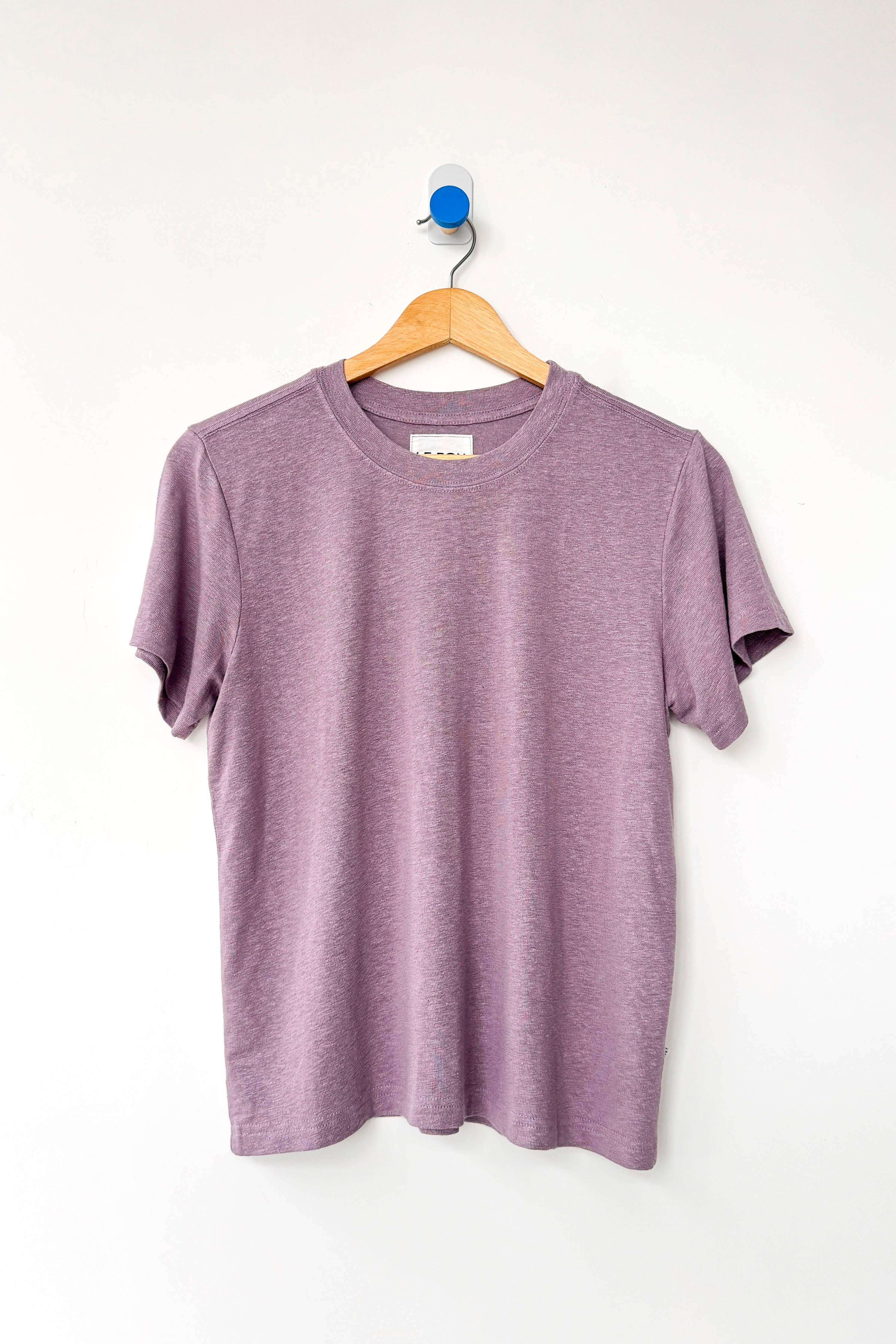 Bo Linen Blend Tee in Lavender — Le Bon Shoppe