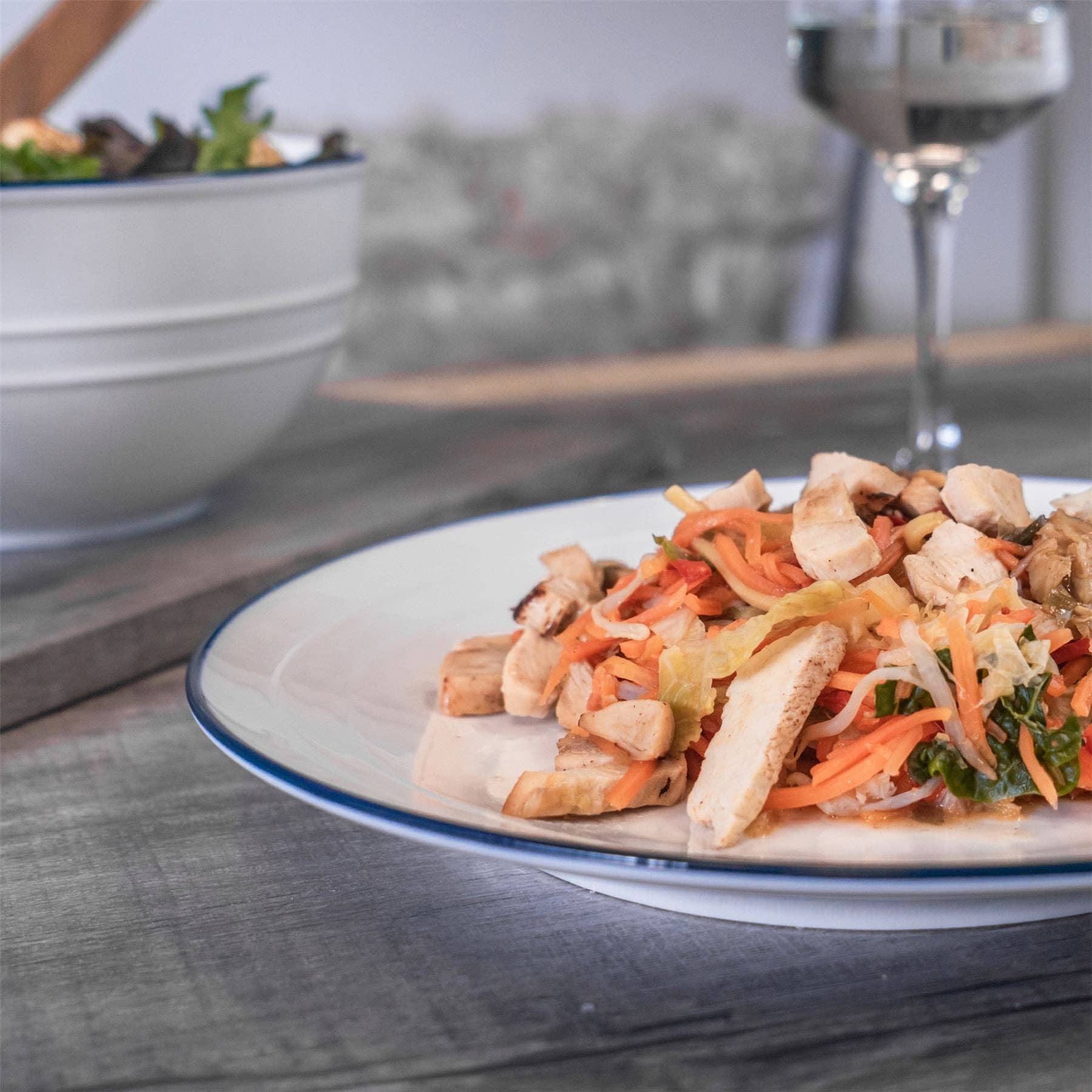 Nicola Spring Farmhouse Dinner Plate - 26cm (10")