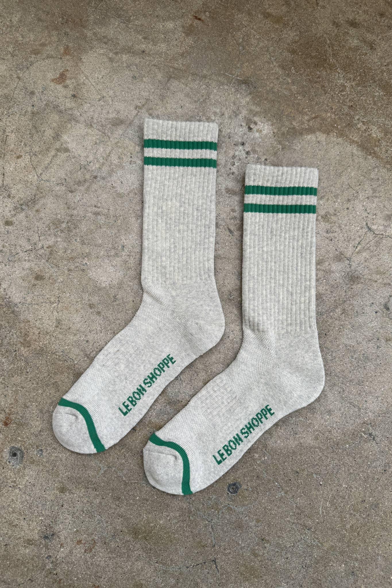 Le Bon Shoppe ribbed cotton socks in light grey with green stripes and logo