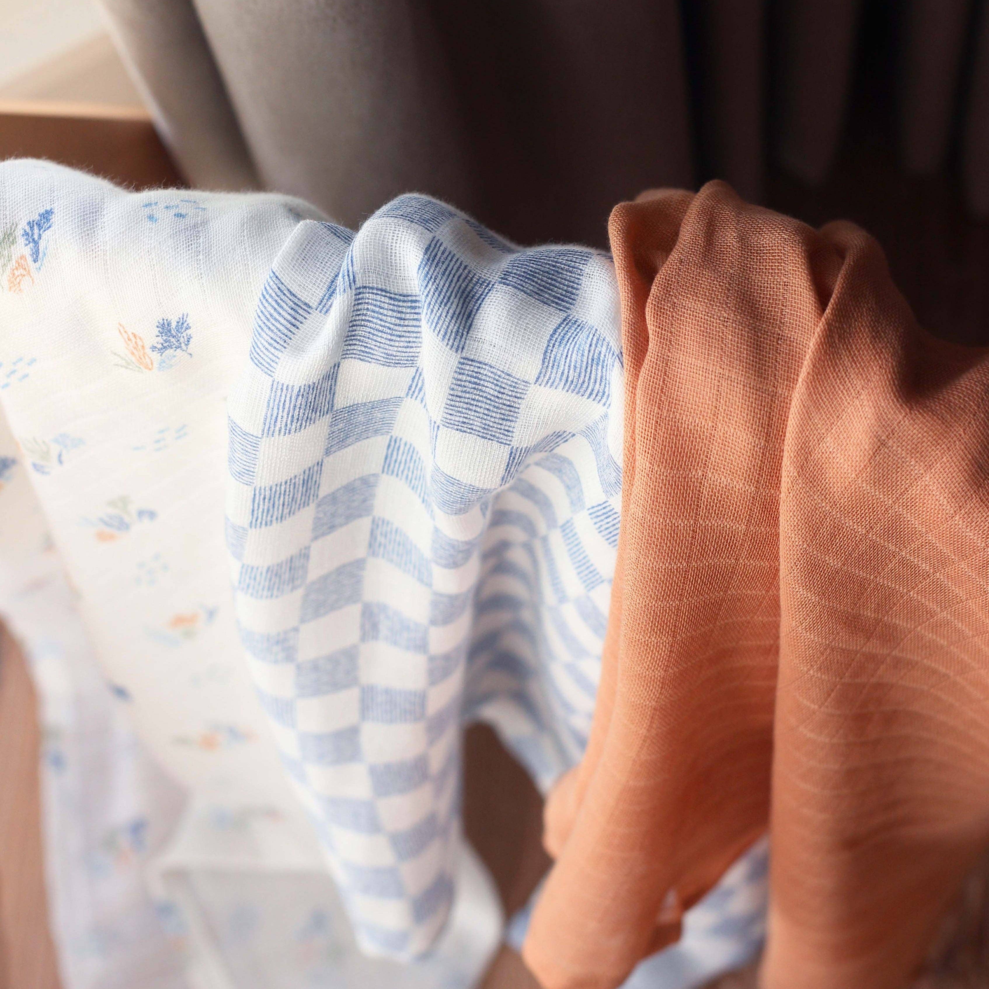 Avery Row Organic Cotton Muslin Squares, Set of 3 – Coastline