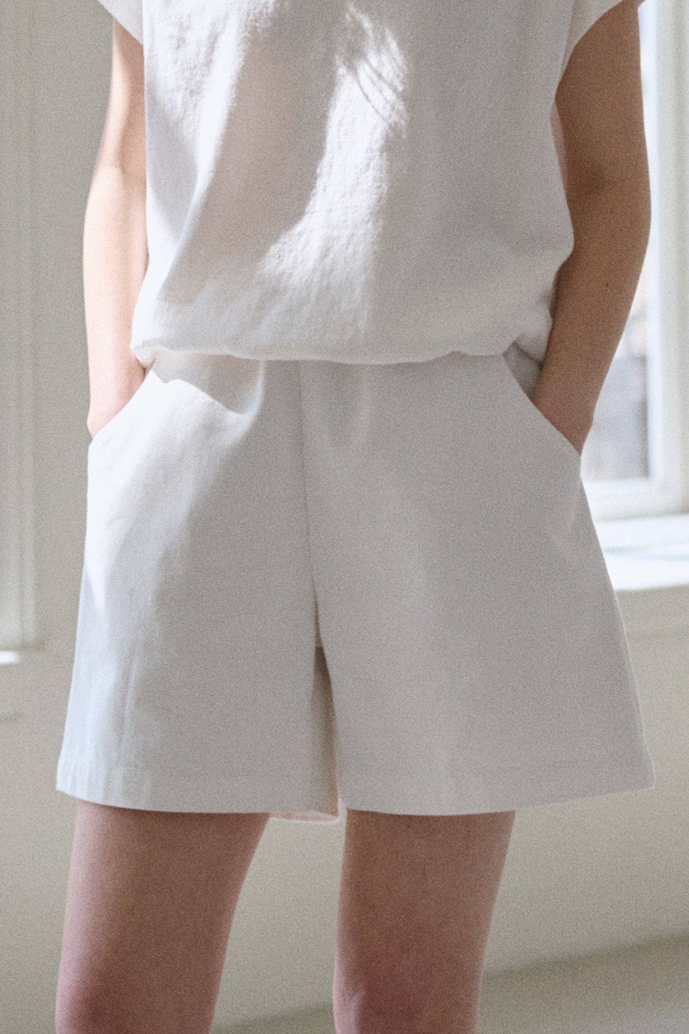 City Shorts Milk - Le Bon Shoppe