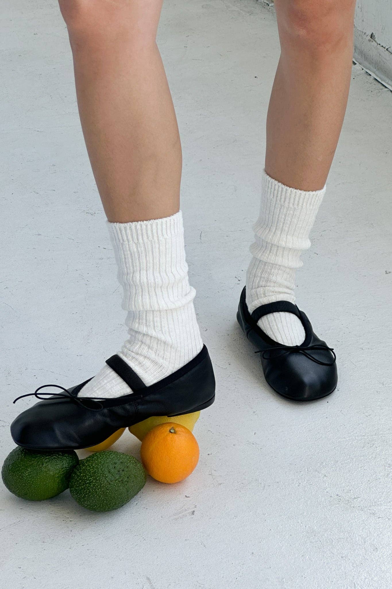 Cottage Socks : White Linen - Le Bon Shoppe