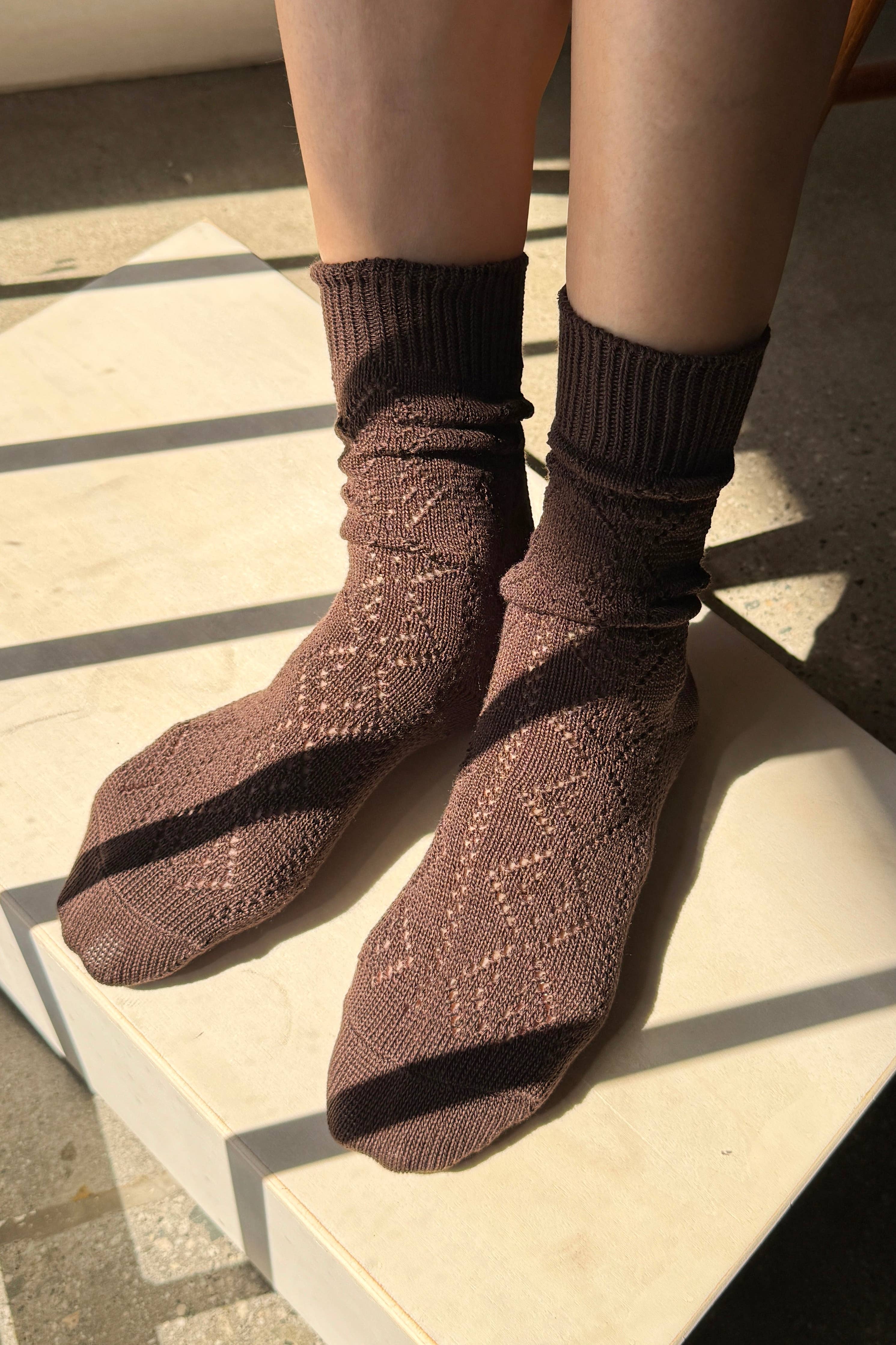 Modal Eyelet Socks (wholesale): Brown