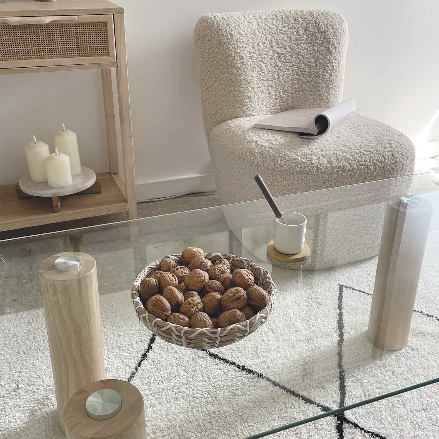 Eve armchair off white fleece