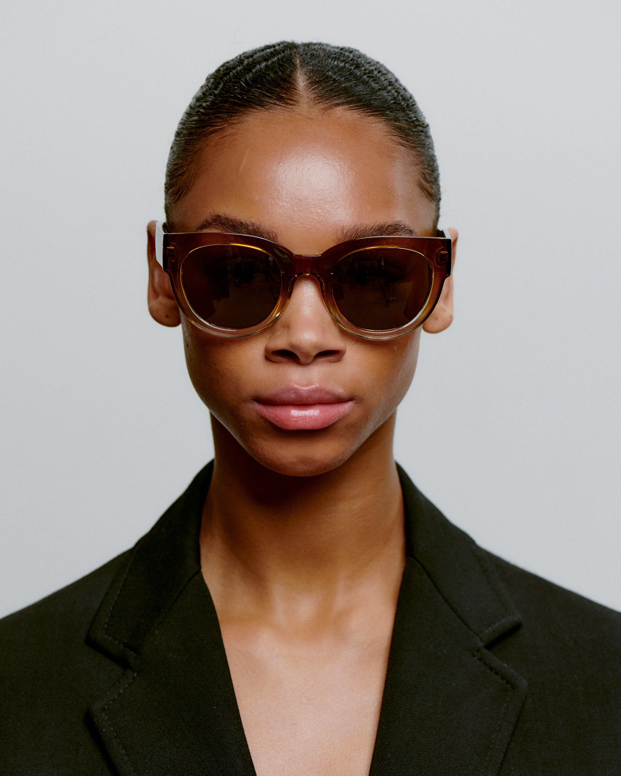 Lilly Sunglasses in Smoke Champagne — A. Kjærbede