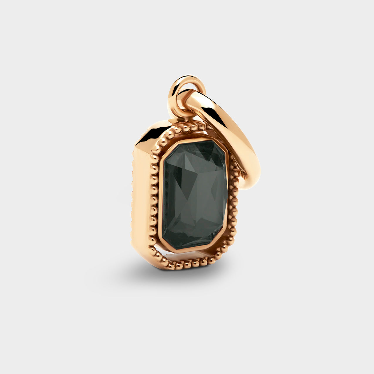 Talisman Charm in Jet Black - Coluri
