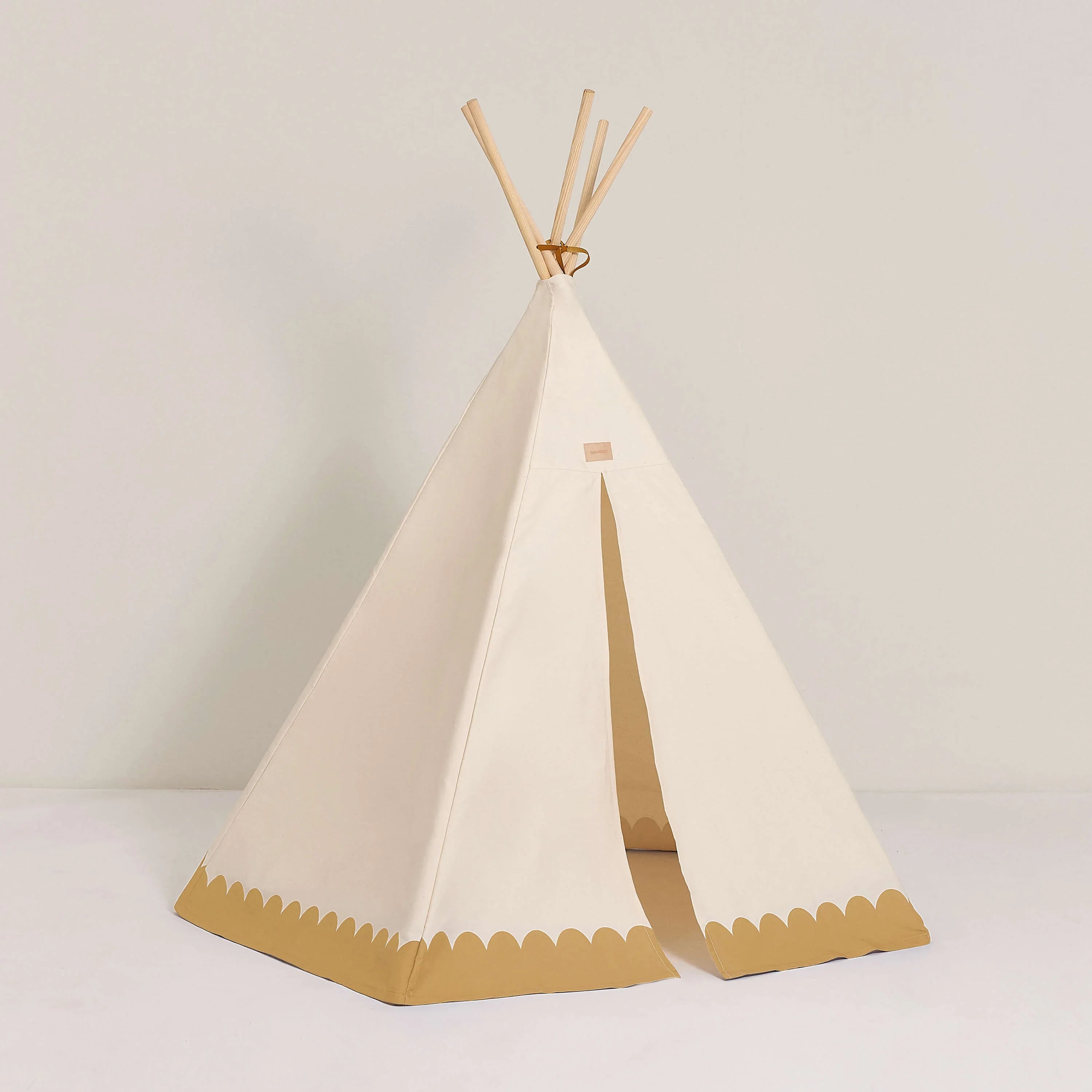 Nobodinoz Vibes Arizona teepee, cotton canvas, ochre trim, wood poles, premium play tent
