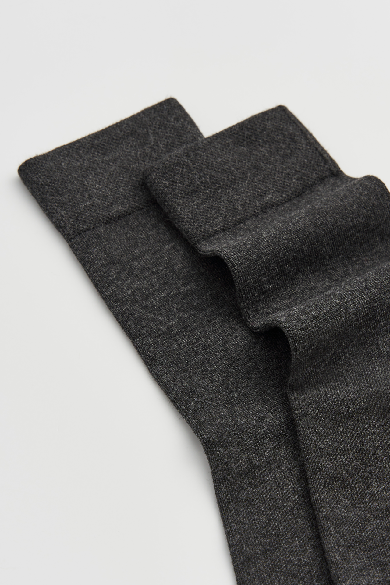 Storm Grey Bamboo Socks: Charcoal / Small (UK 4-8)