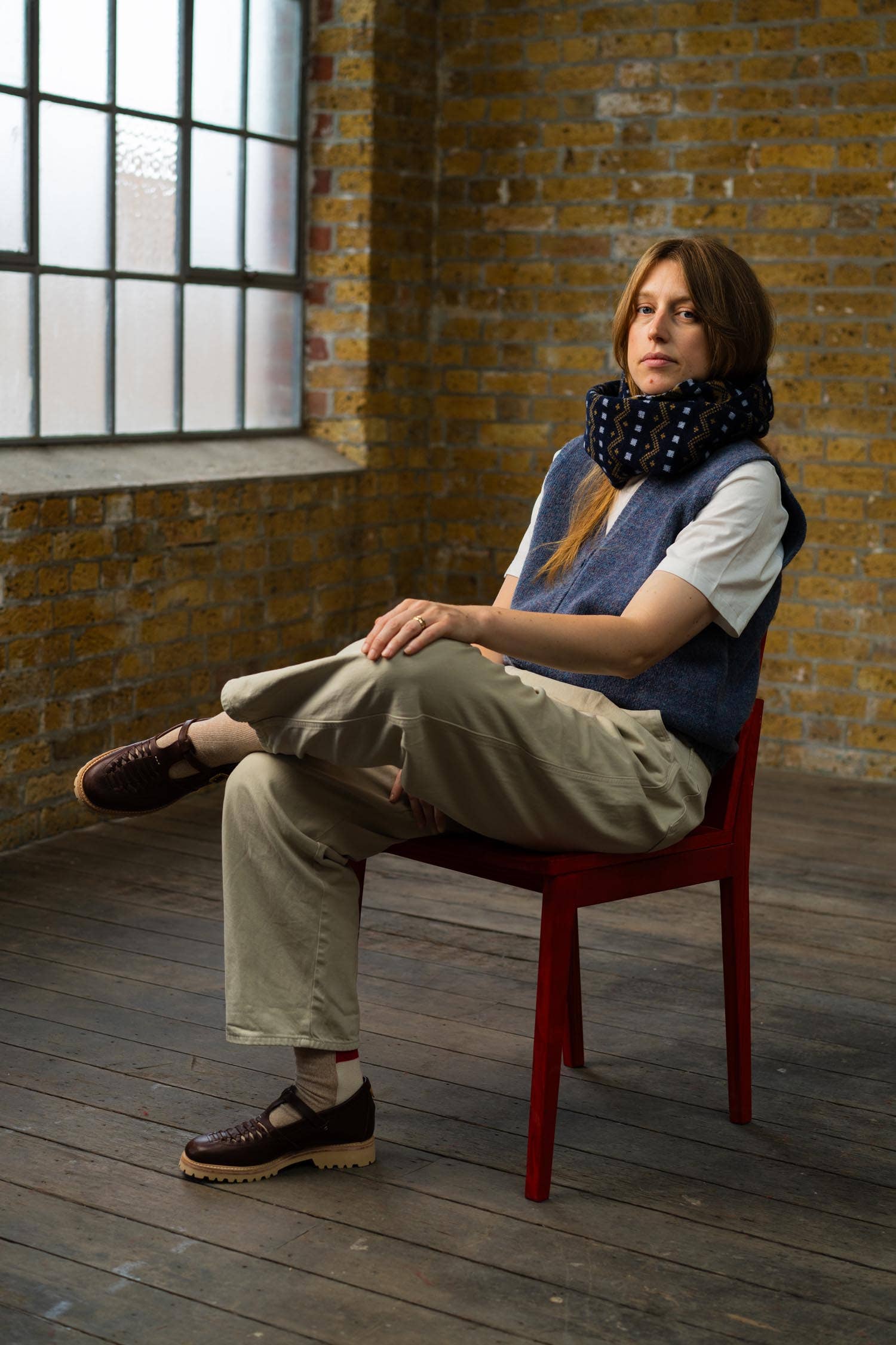 Isle Line Circle Scarf | Navy - Rove Knitwear