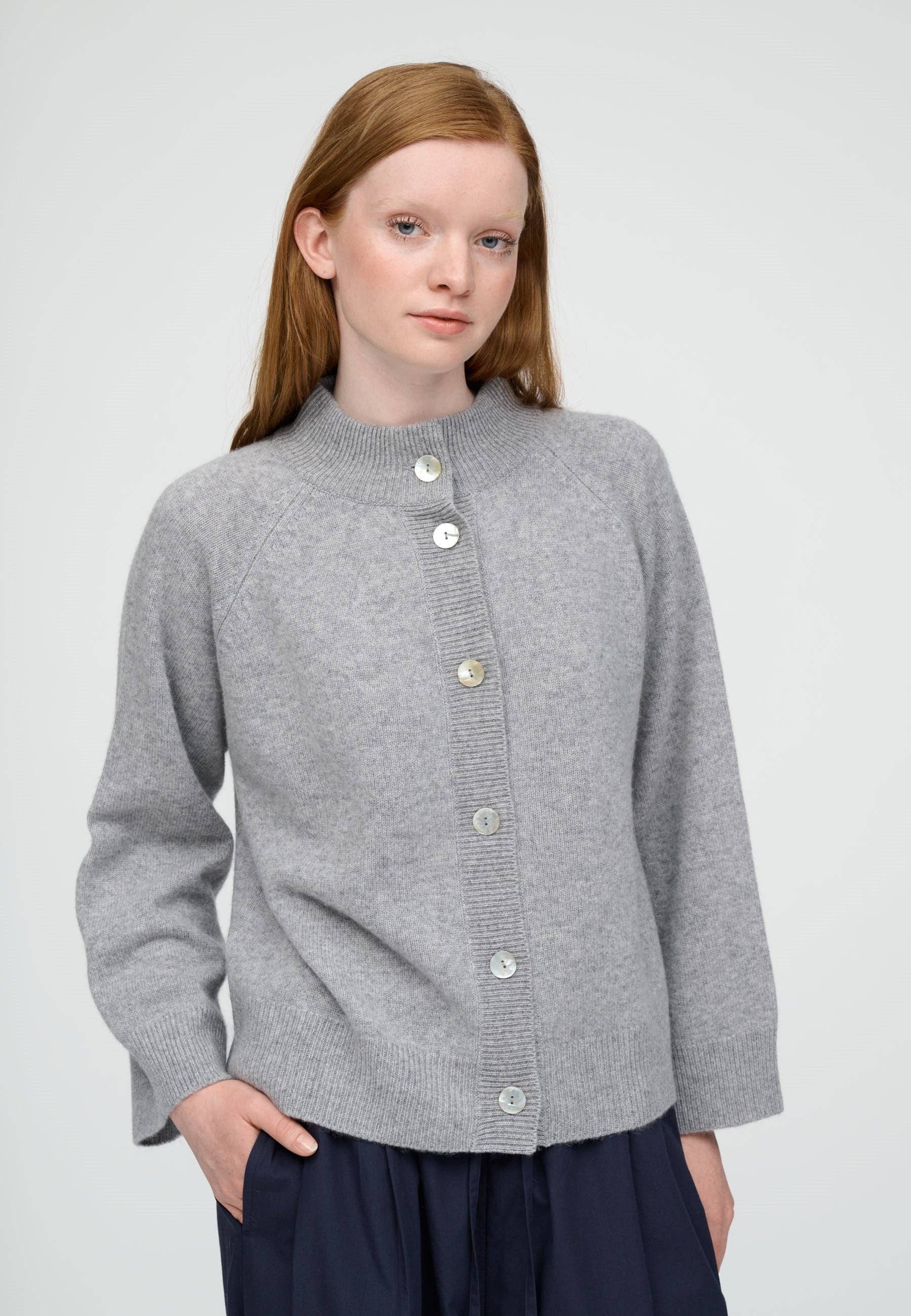 Gentle cardigan merino: Light grey melange / L