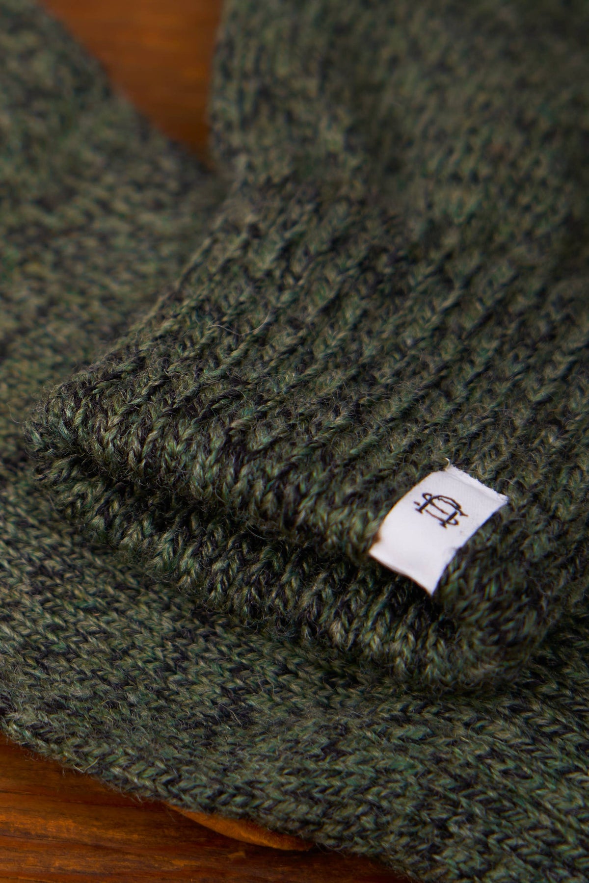 NEW Upcycled Wool Dark Melange Fingerless Ragg Gloves: Black Deer / L/XL