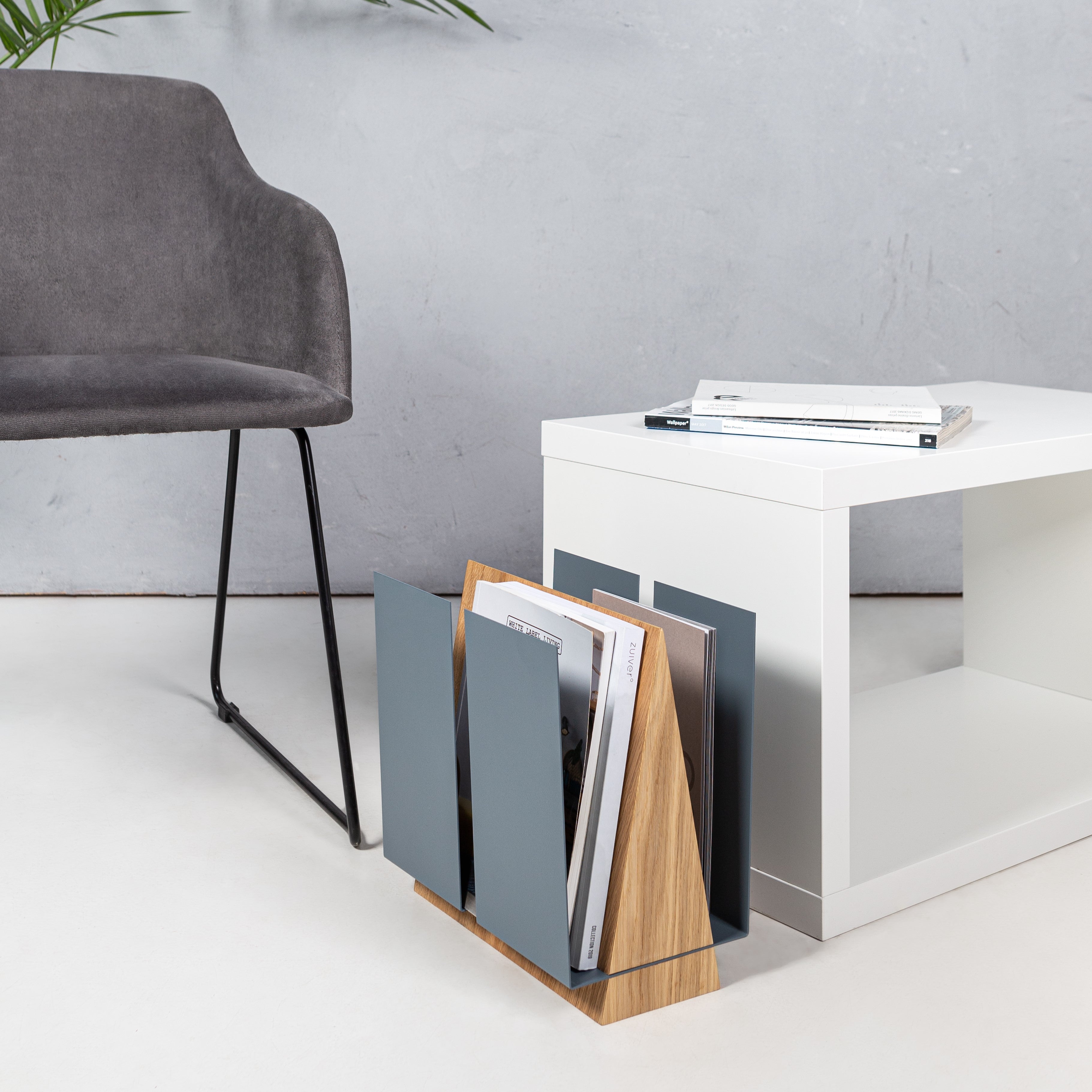Free standing Magazine Rack WINGS