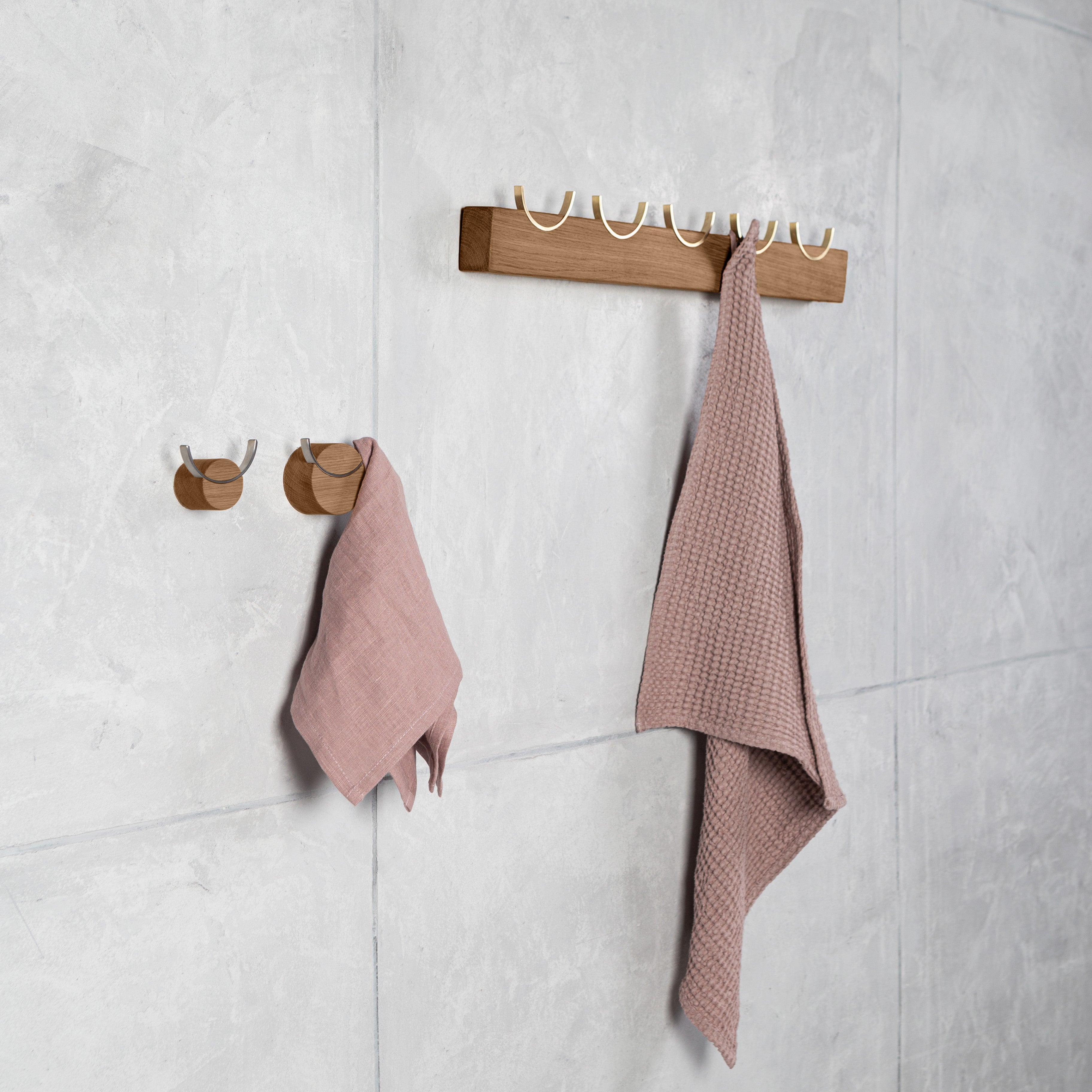 Wall Hook DEER | Oak & stainless steel, walnut finish