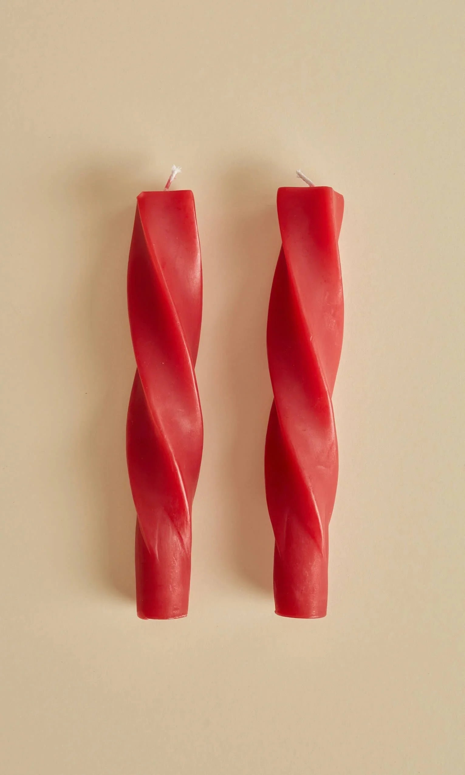 LOHN red twisted wax candles set, premium decorative home decor.