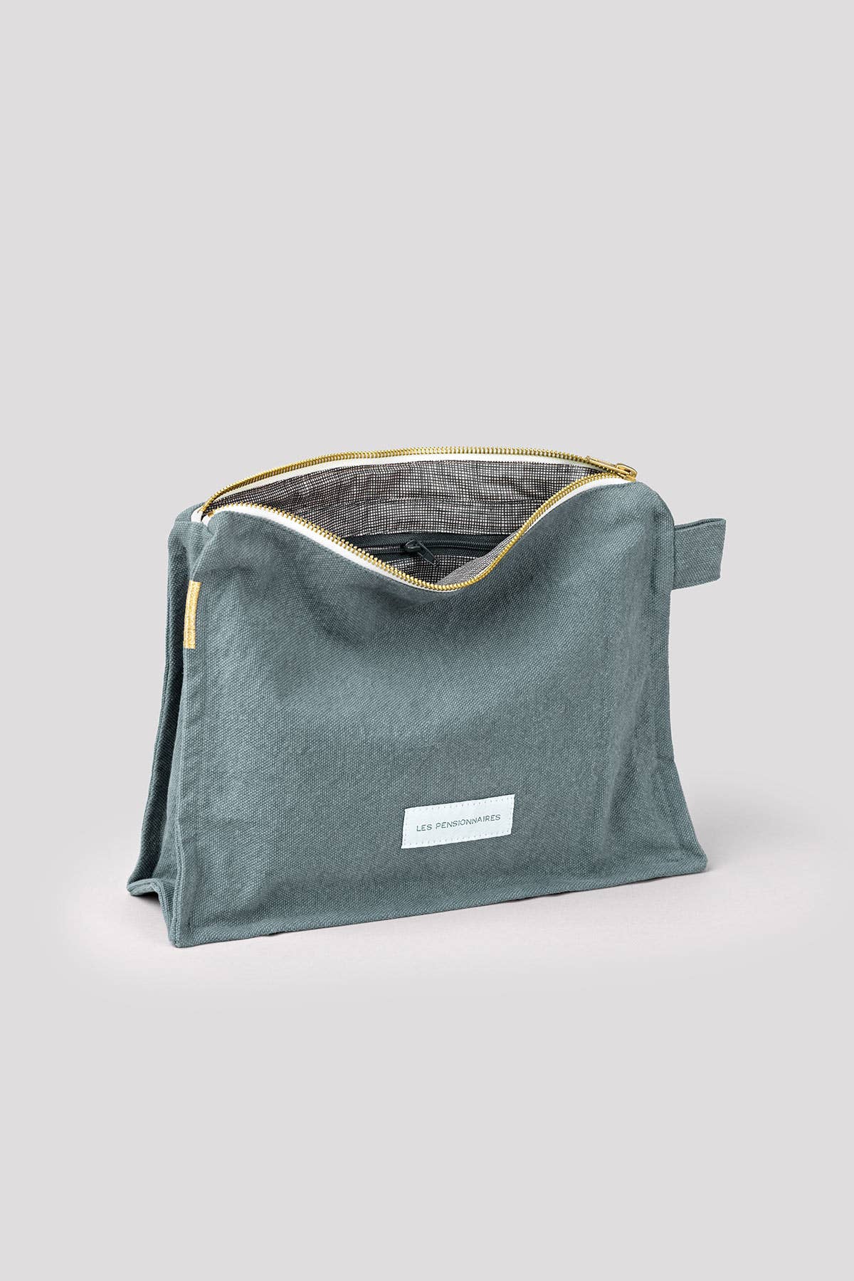 Les Pensionnaires Toiletry Bag – Horizon Blue