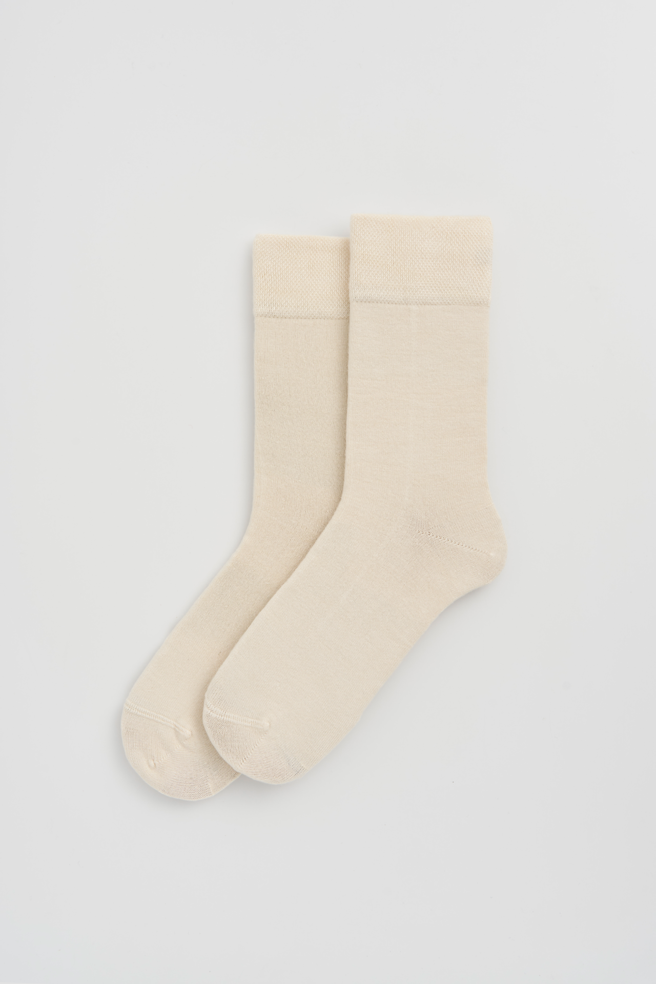 Clotted Cream Bamboo Socks: Clotted Cream / Large (UK 9-13)