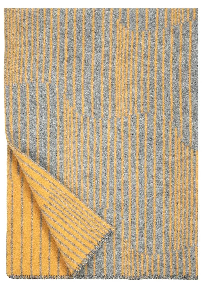 Aurora Wool Blanket — Grey-White
