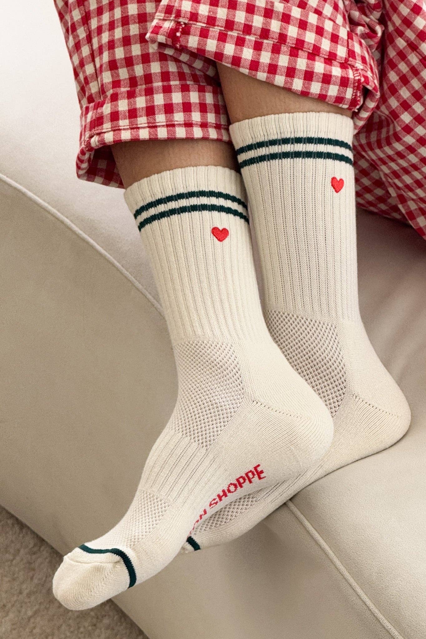 Embroidered Boyfriend Socks Parchment + Heart - Le Bon Shoppe