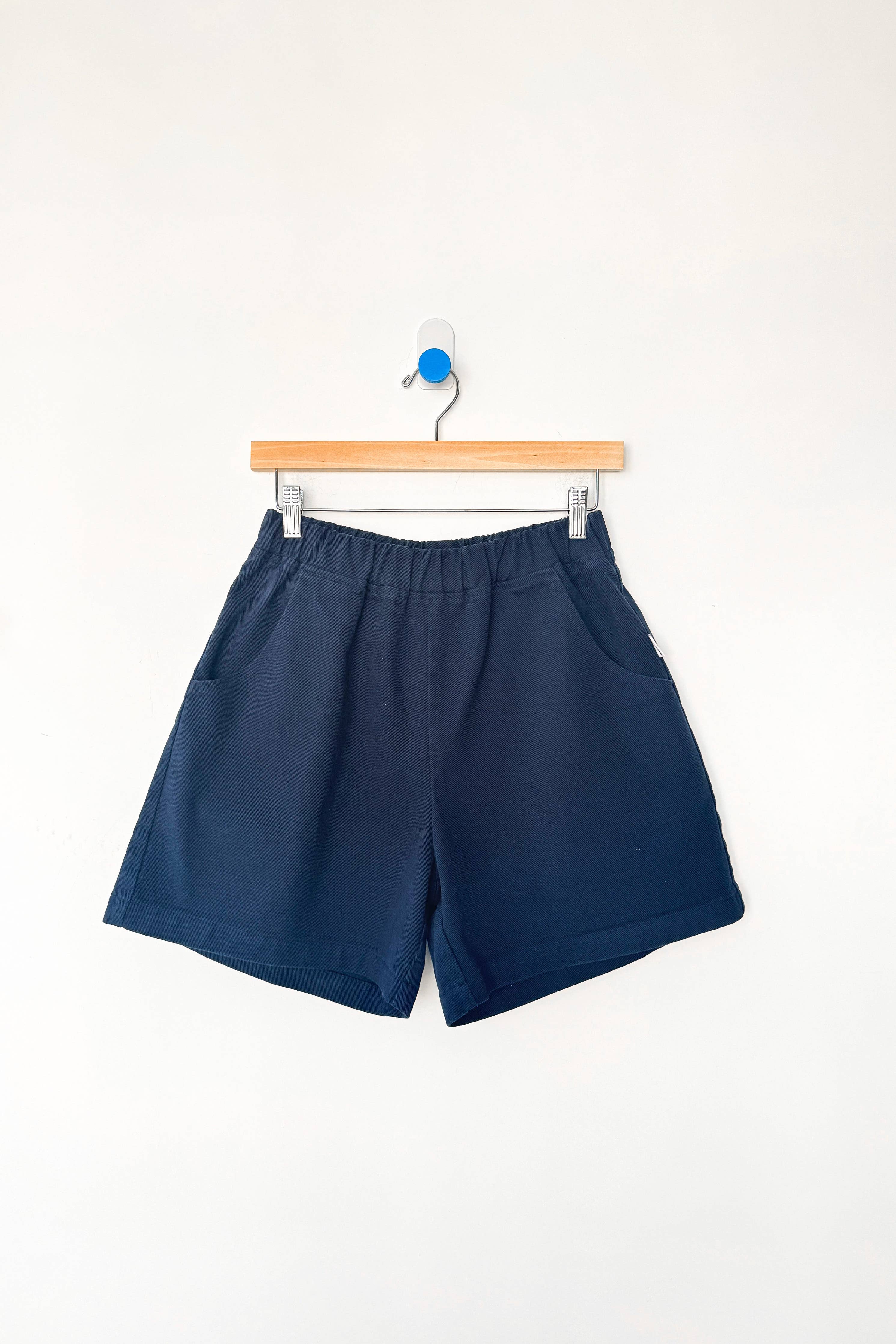 City Shorts Navy - Le Bon Shoppe