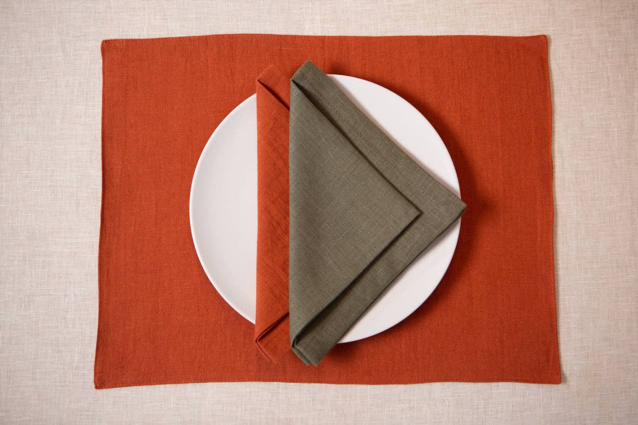 Organic linen placemat / White