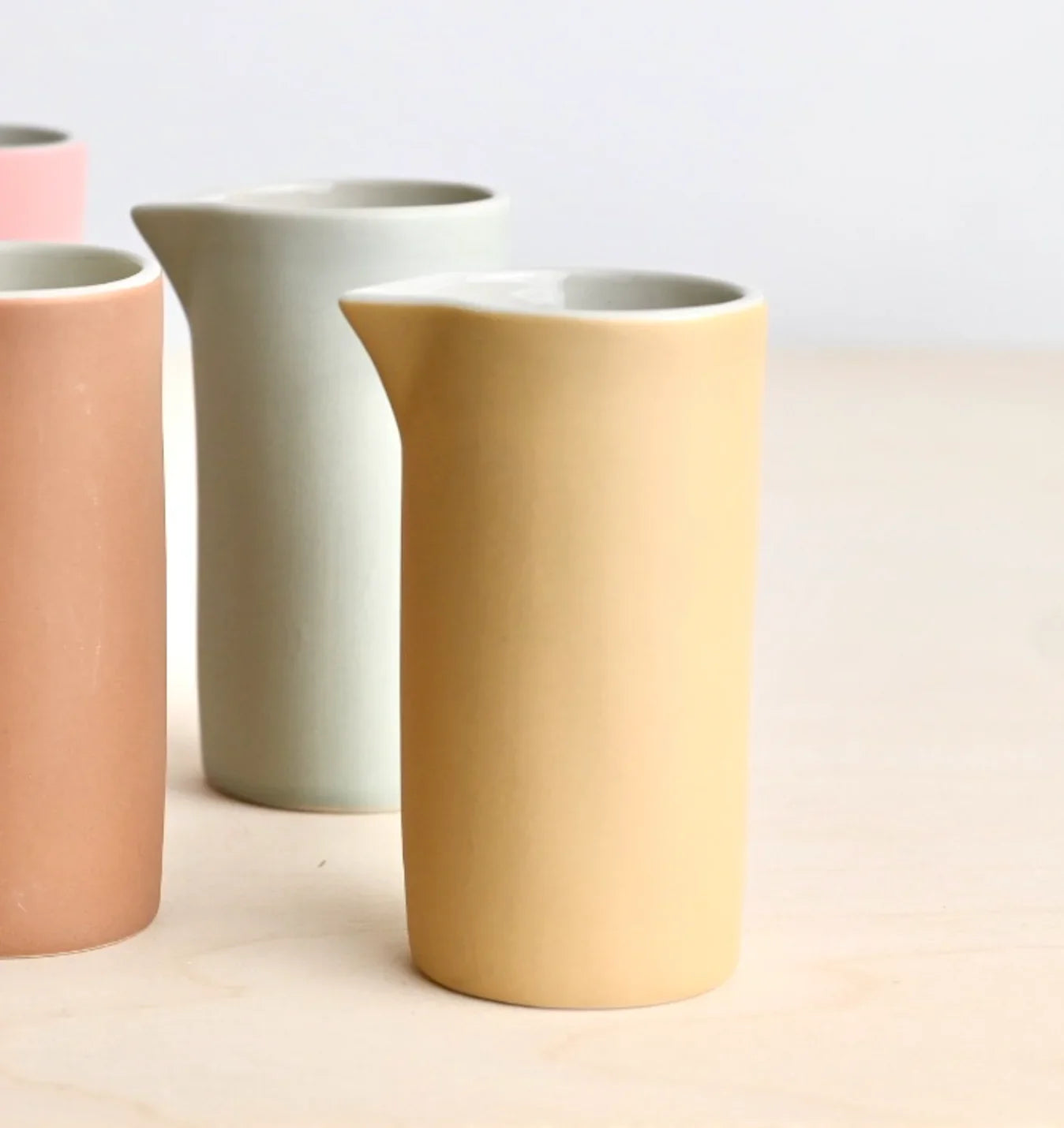 HASAMI porcelain cream yellow ceramic pitcher minimalist modern design