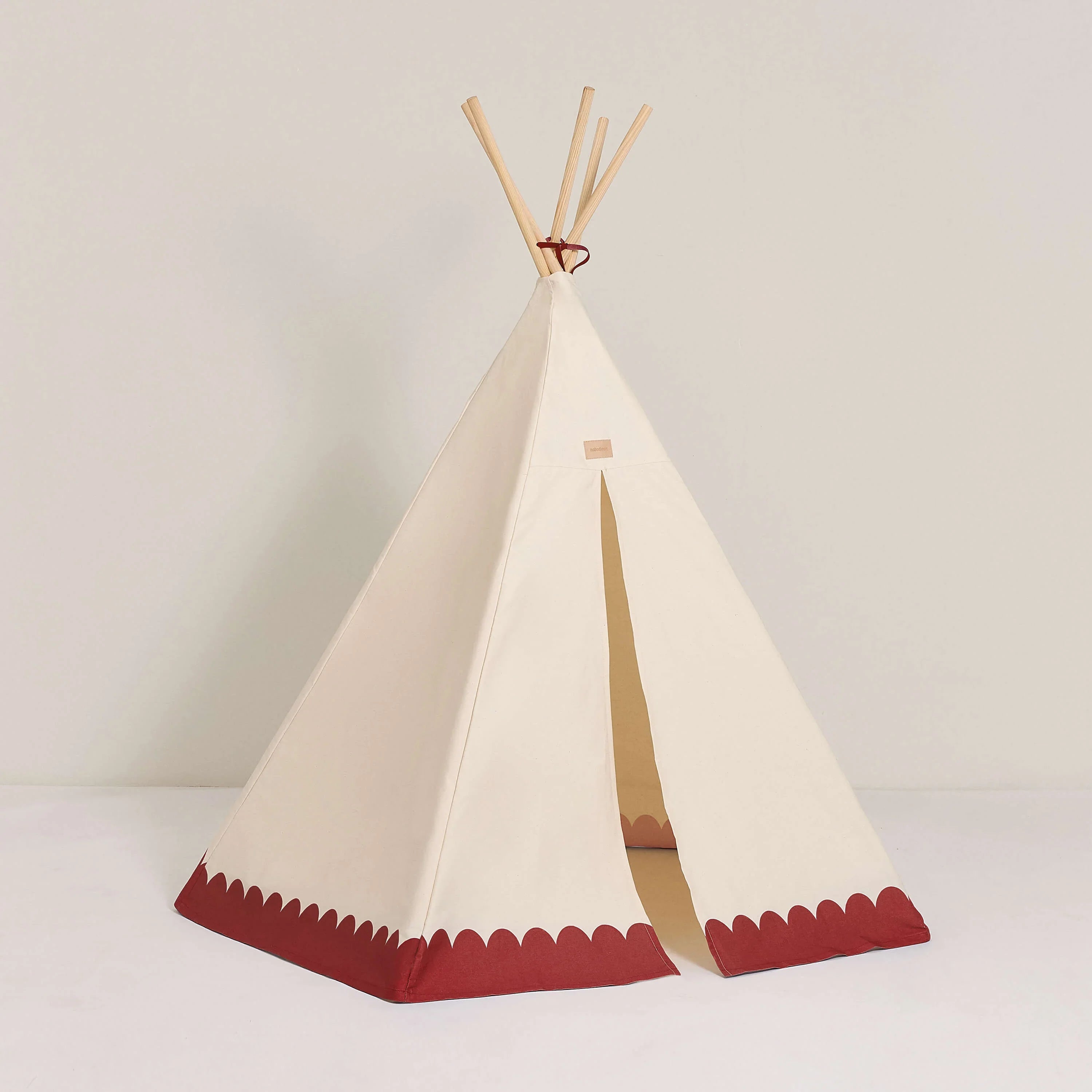 MeowBaby canvas teepee tent with wooden poles, beige fabric and red scalloped trim
