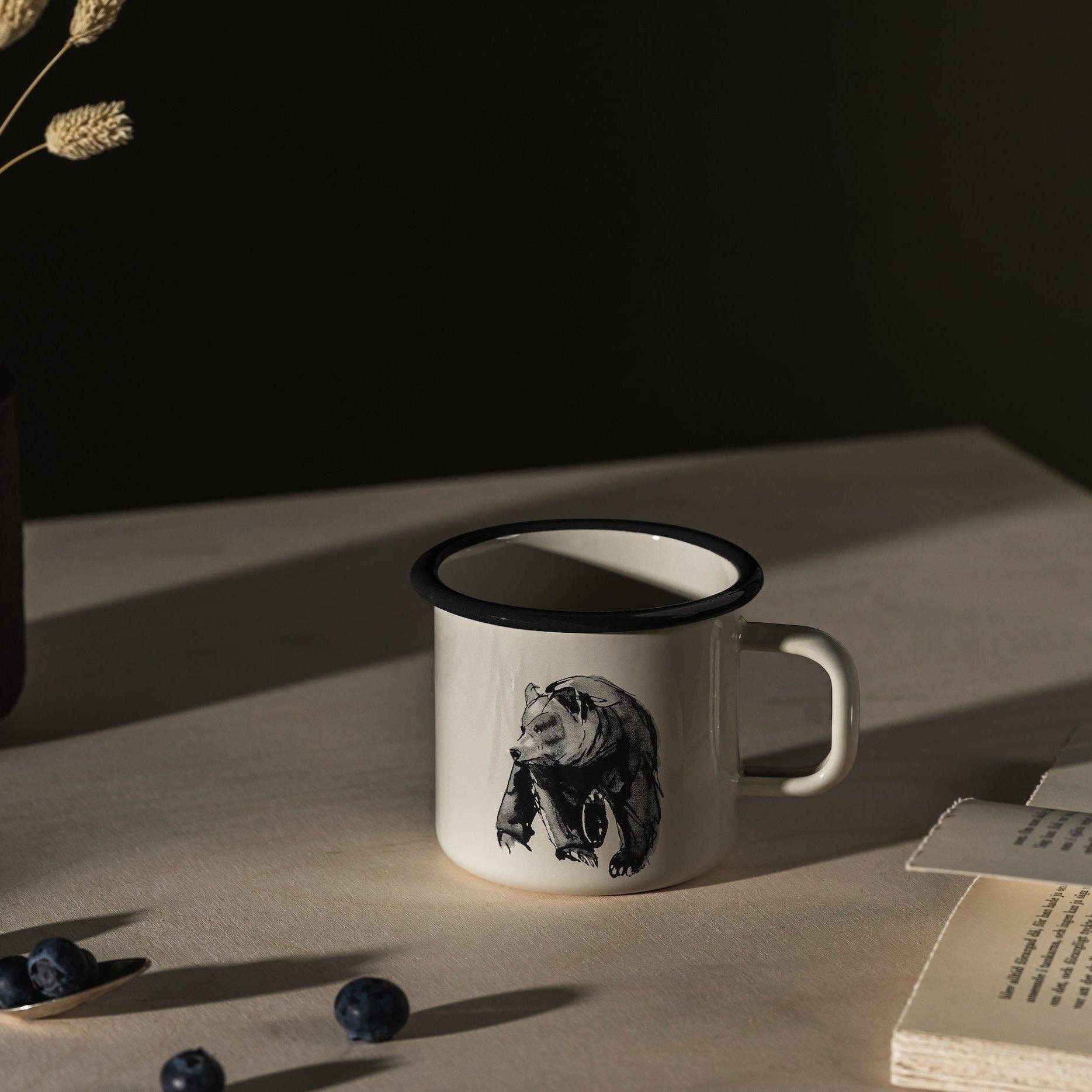 Muurla | Teemu Järvi, Enamel Mug, 0.37L, Bear