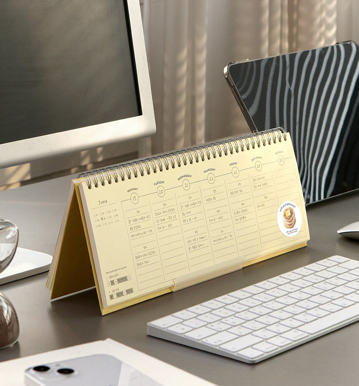 Iconic Flow Weekly Undated Planner: Butter Yellow
