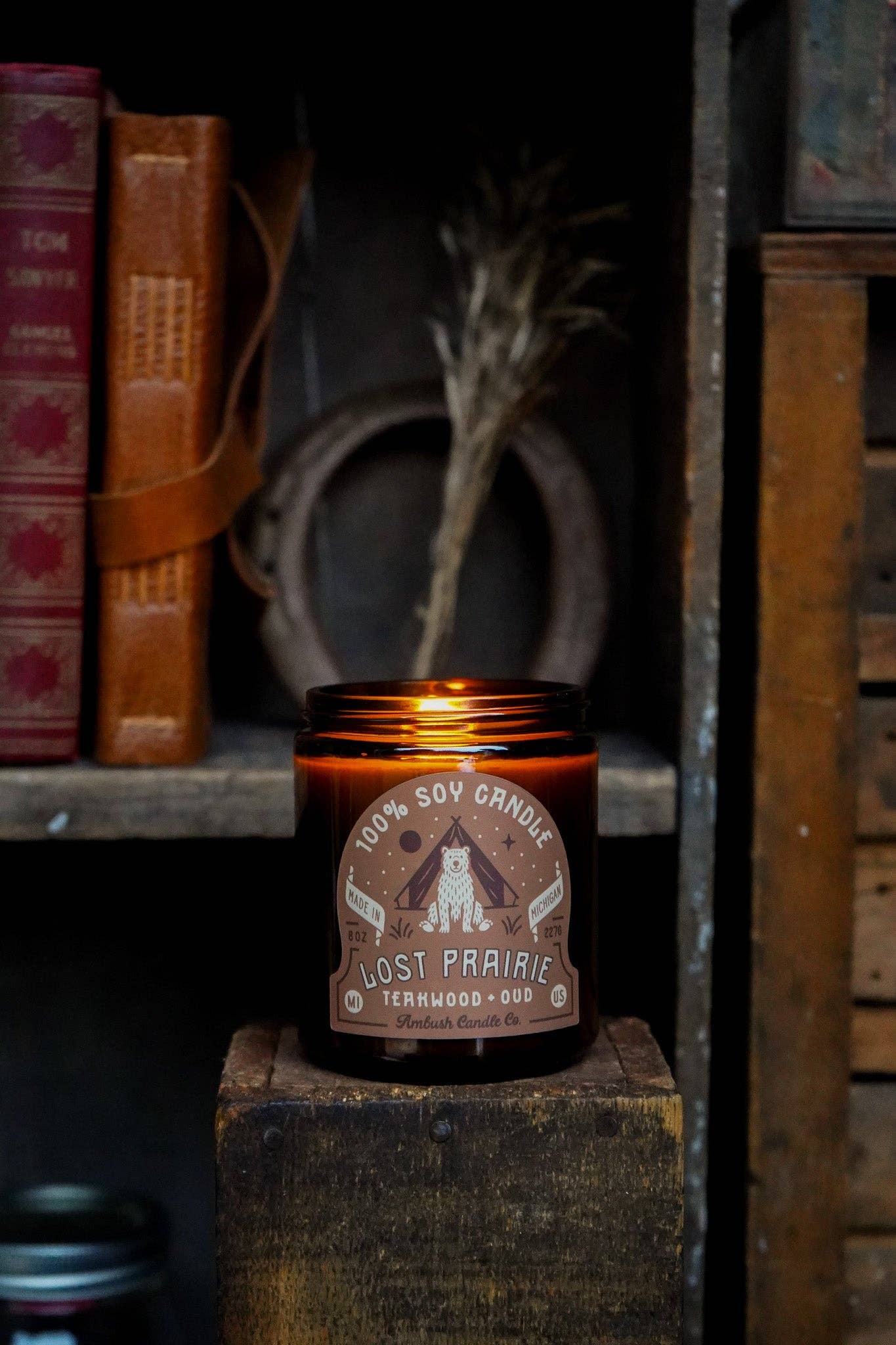 Lost Prairie | Teakwood + Oud 8oz Soy Candle