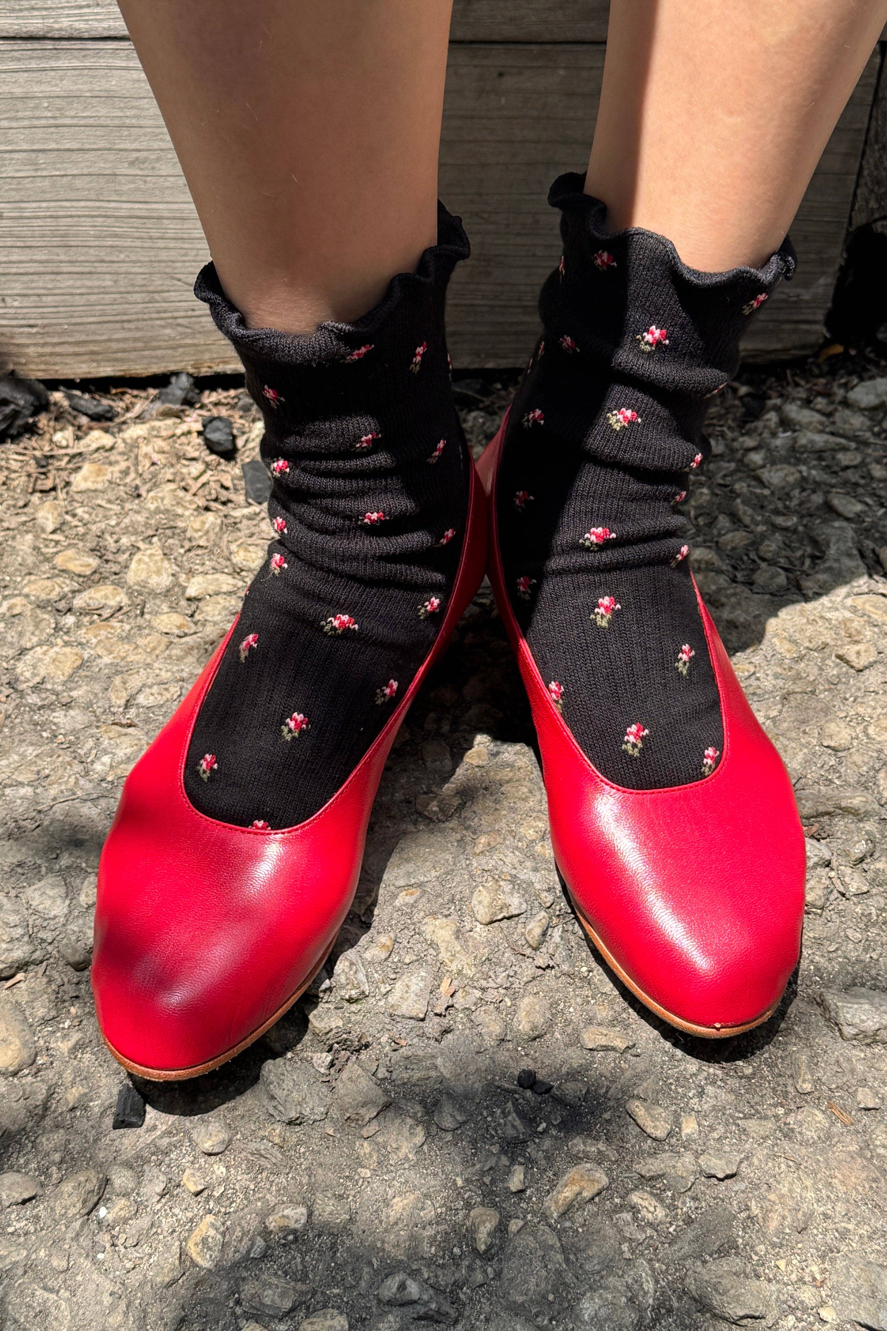Ruffled Petal Hugger Socks — Le Bon Shoppe