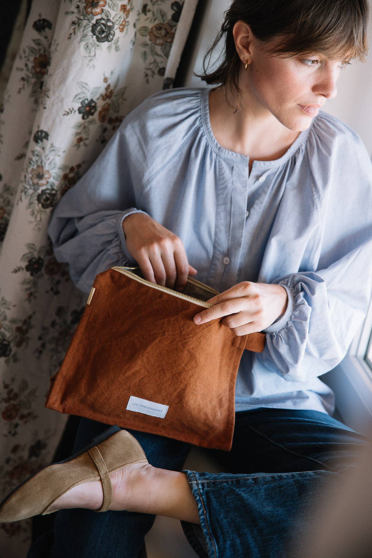 Les Pensionnaires Toiletry Bag in Caramel Brown