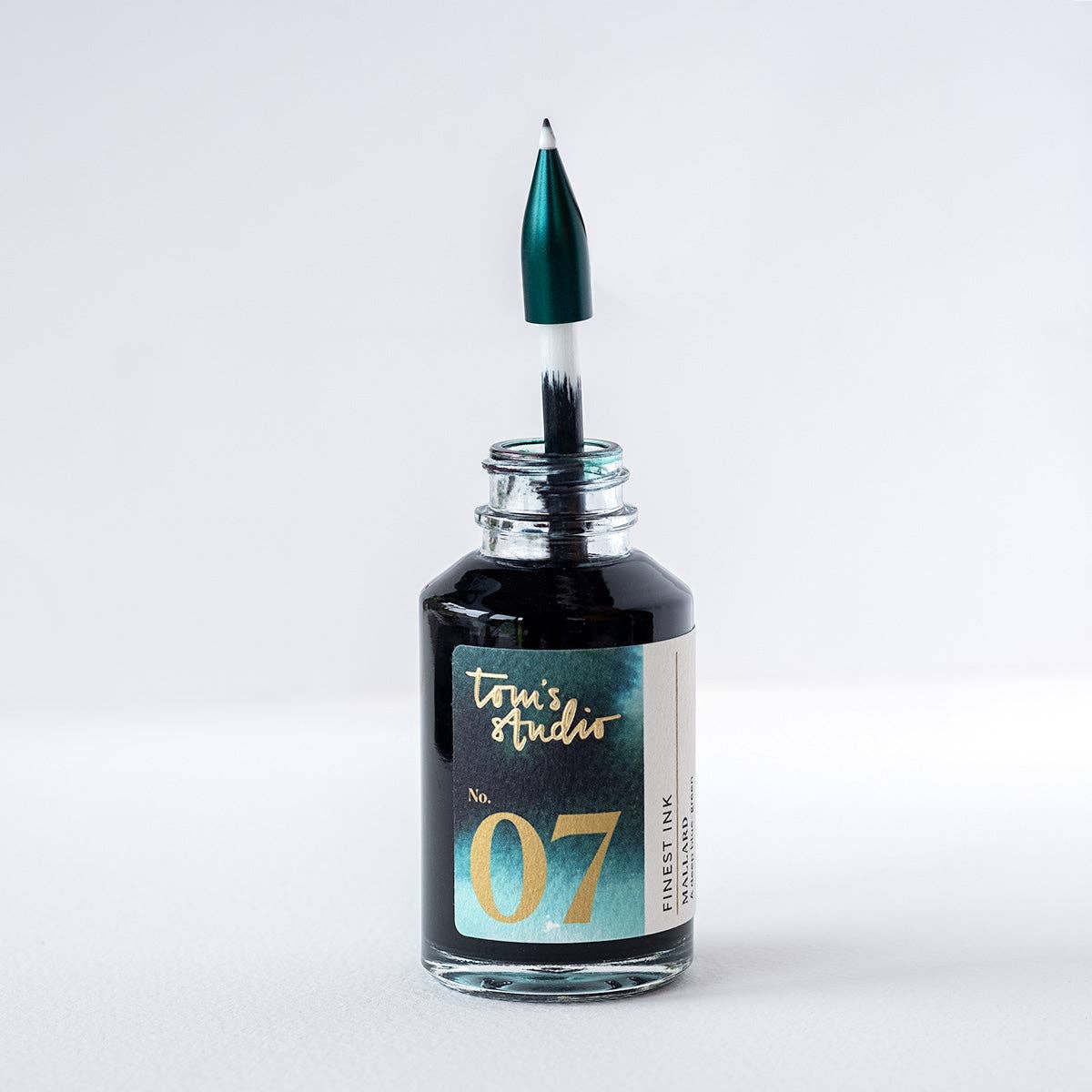 The Wren - Refillable Writing Pen: Ivy