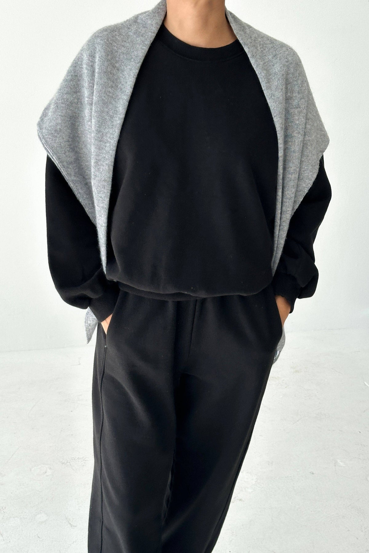 Le Bon Shoppe Cashmere Shawl