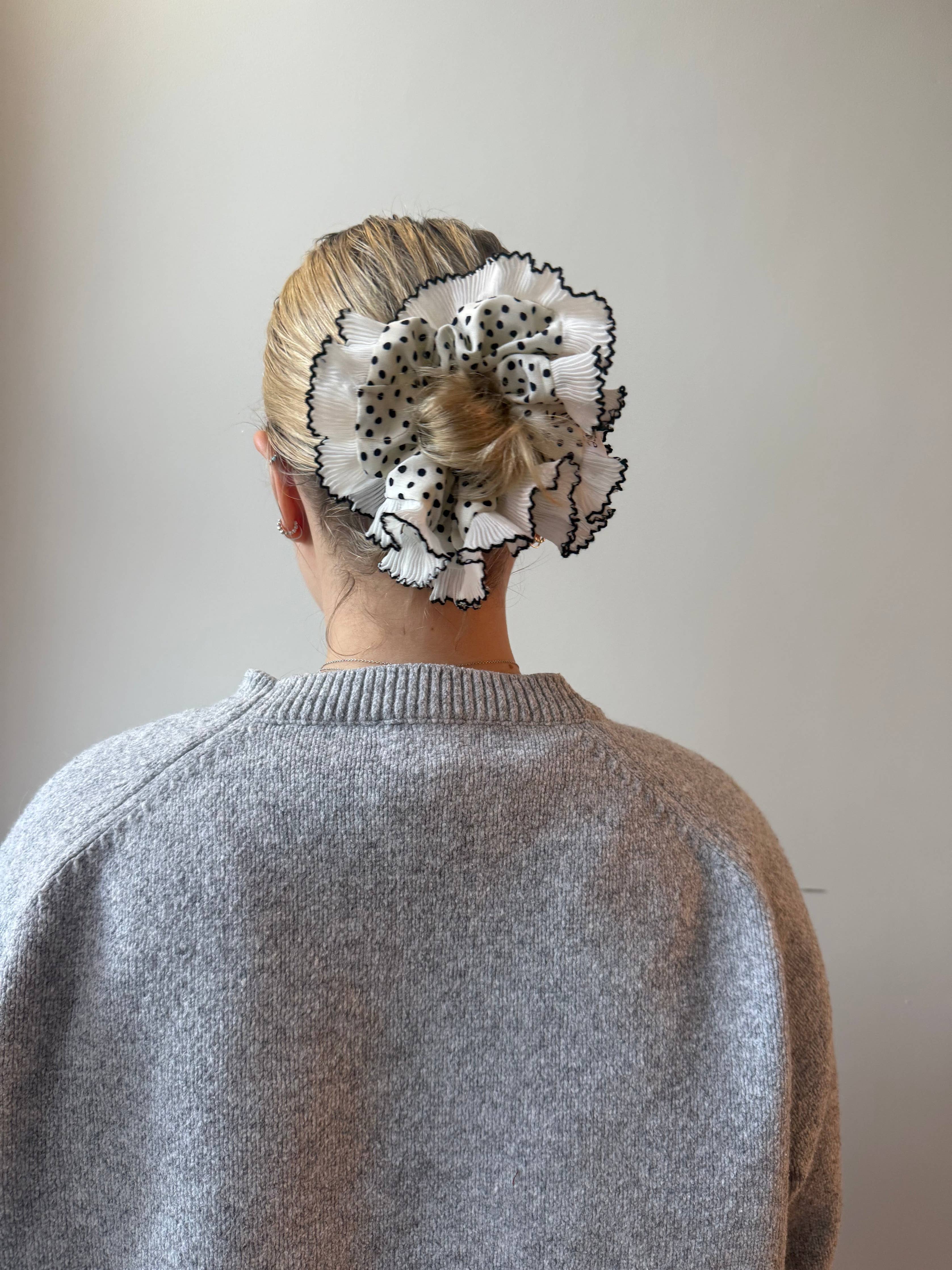 Dorothy Scrunchie — Staise