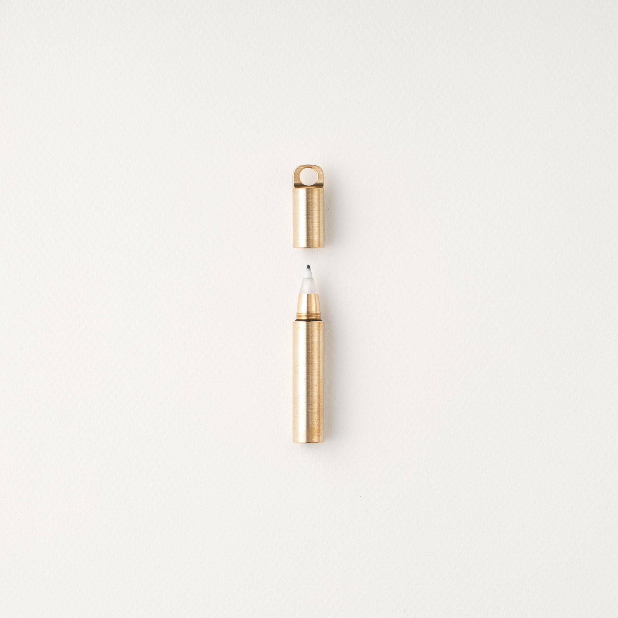 The Field Mouse – refillable travel pen: Ivy