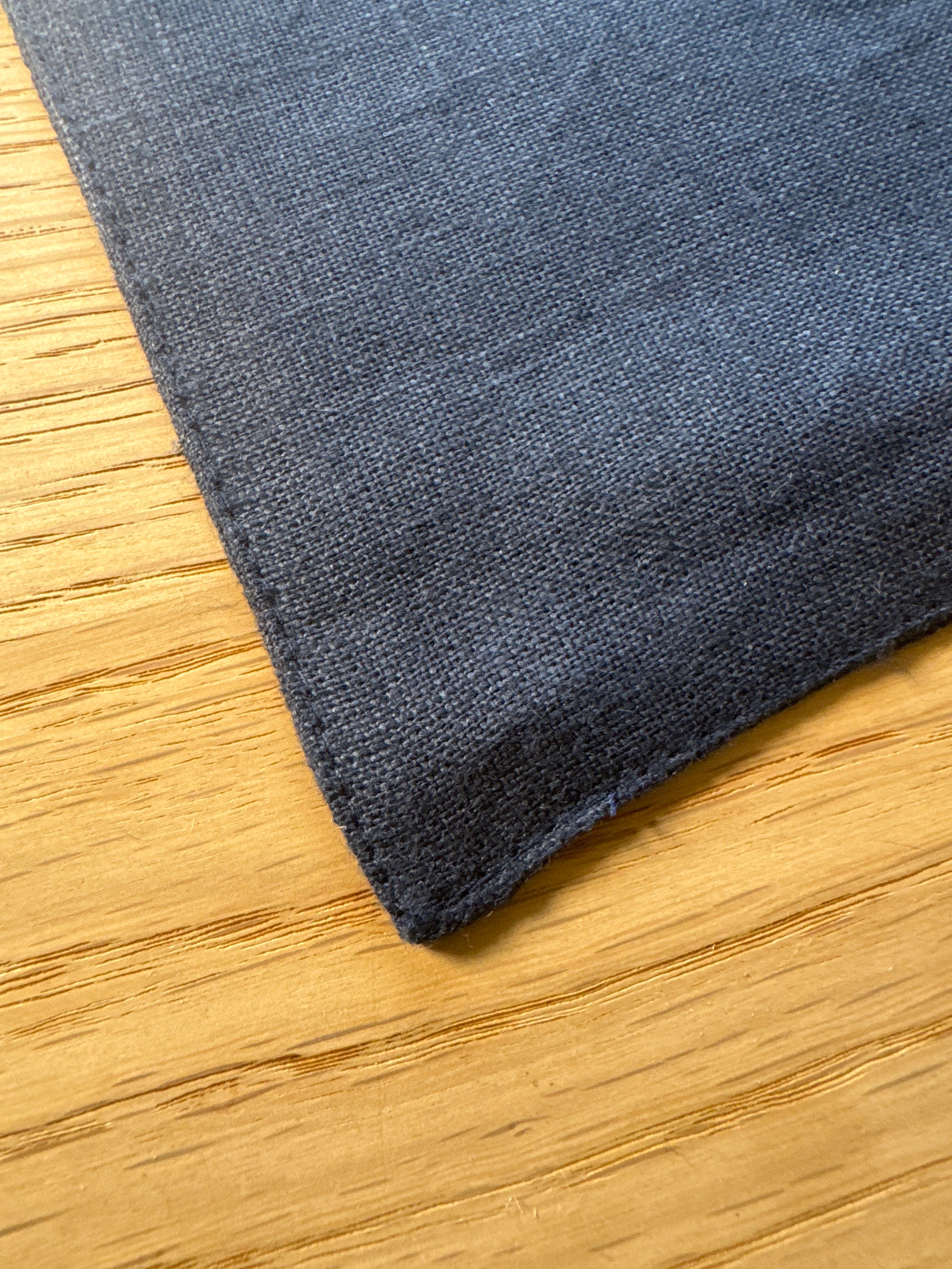 Organic linen placemat / Old navy