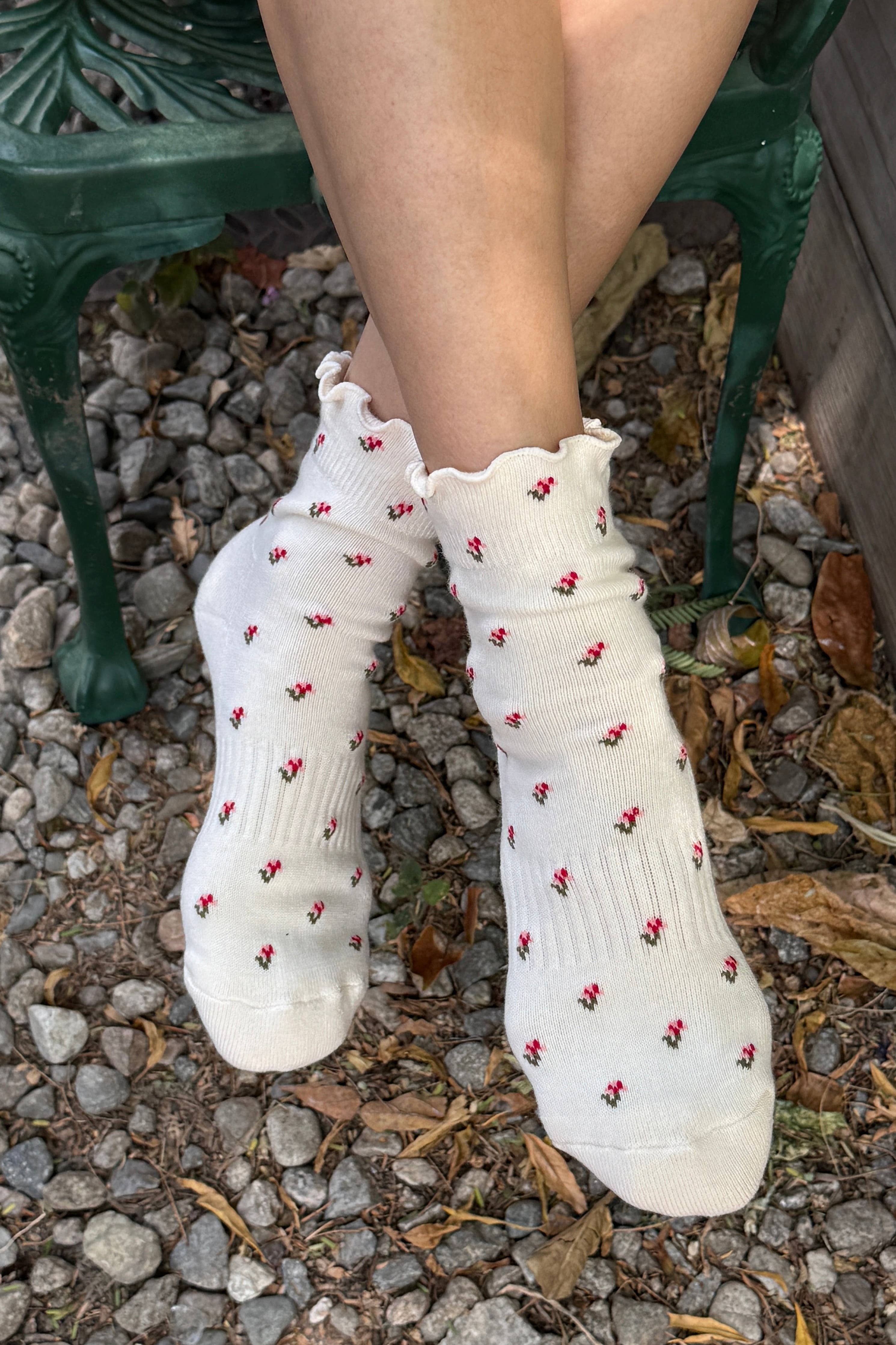 Ruffled Petal Hugger Socks — Le Bon Shoppe