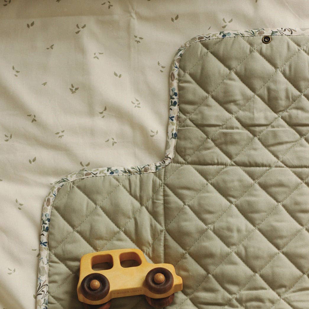 Avery Row Travel Baby Changing Mat – Riverbank