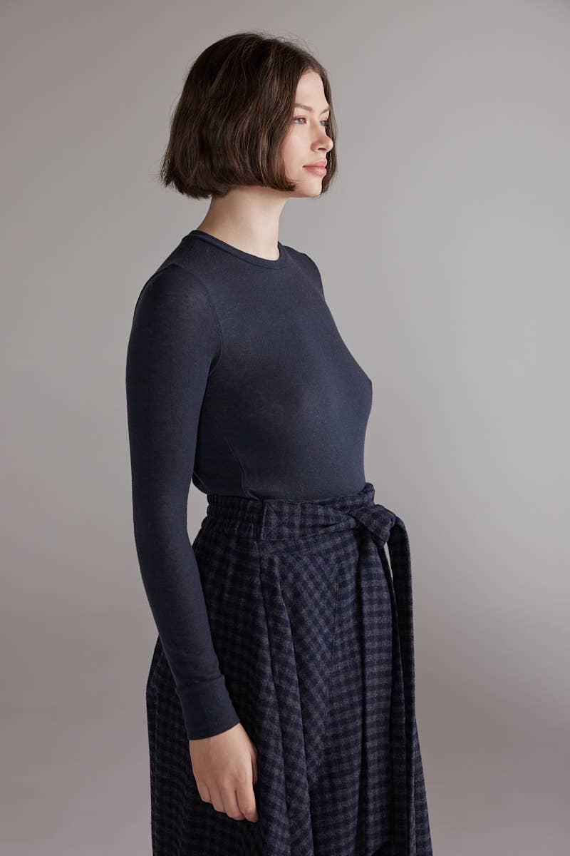 Wool blend knit top: Denim / Solid / M/L