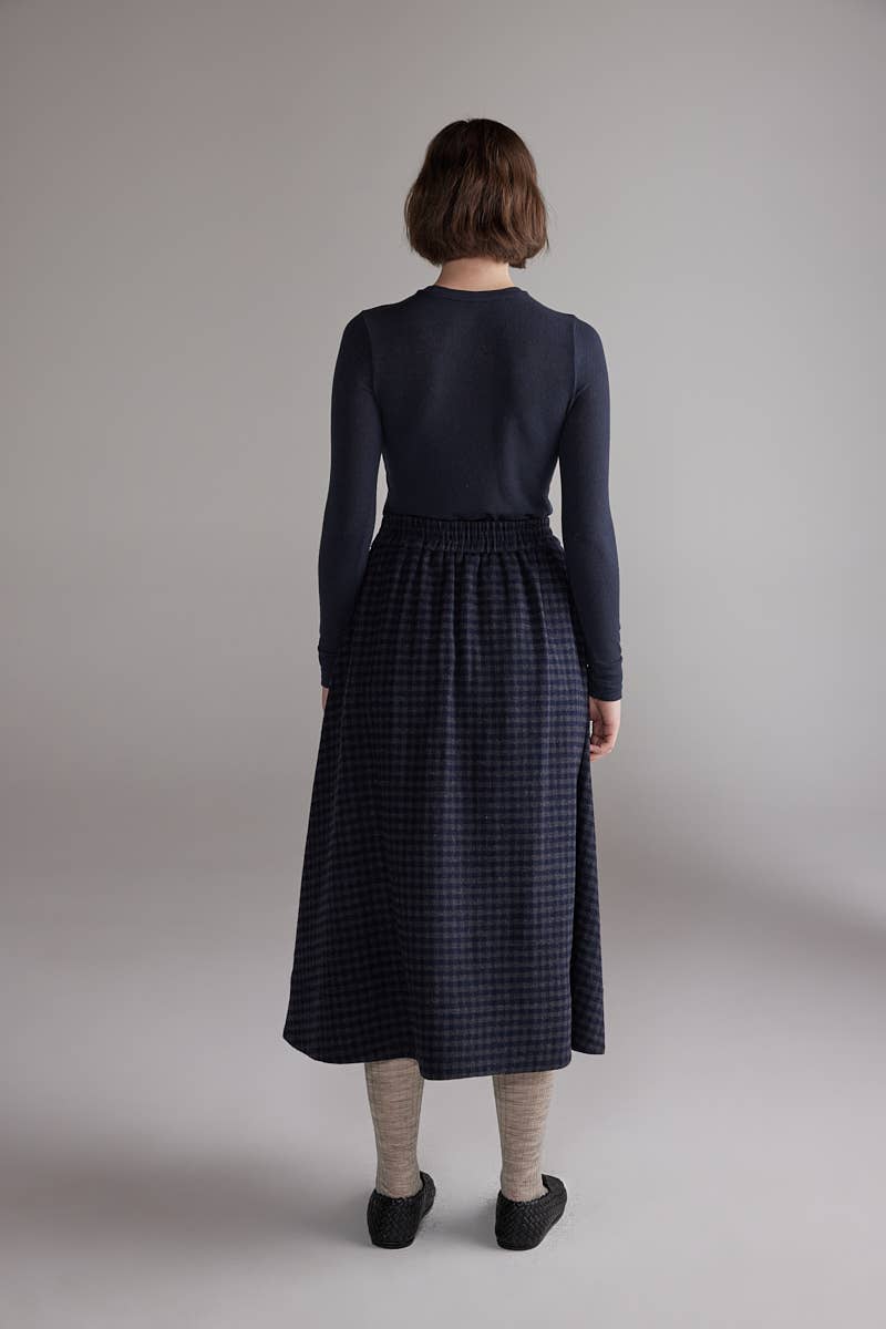 Wool blend knit top: Denim / Solid / M/L