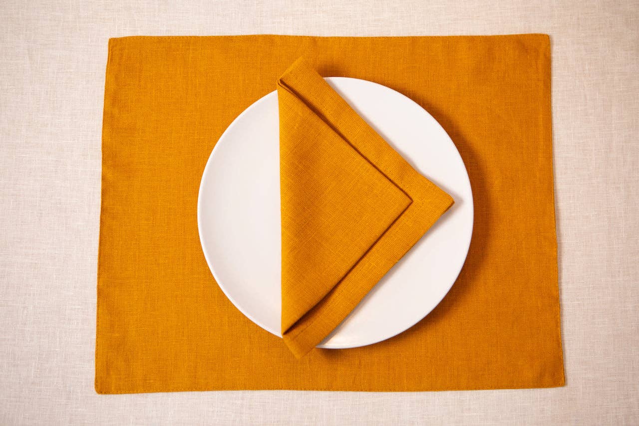 Organic linen placemat /  White