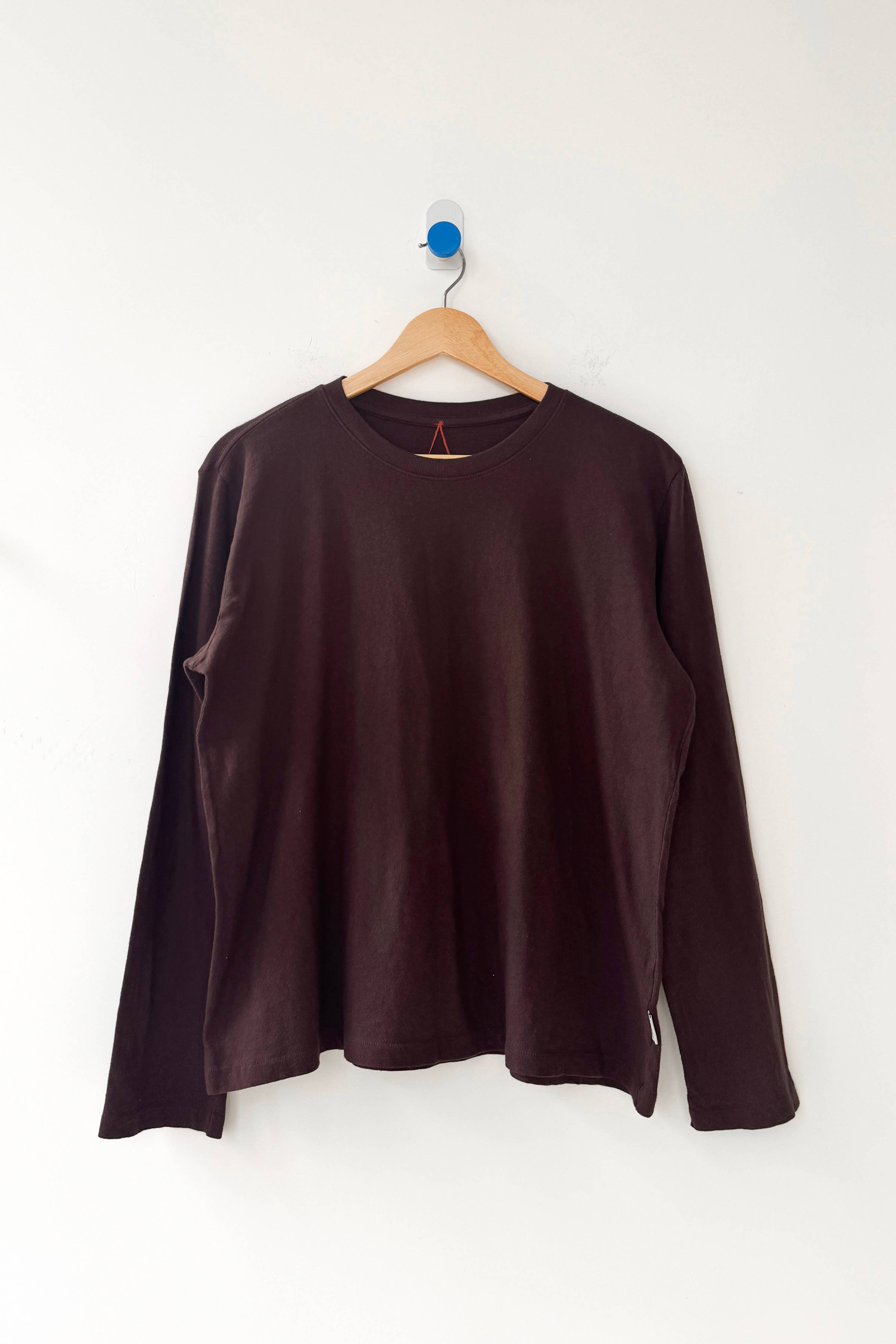 Foundation Long Sleeve Tee in Dark Cacao — Le Bon Shoppe