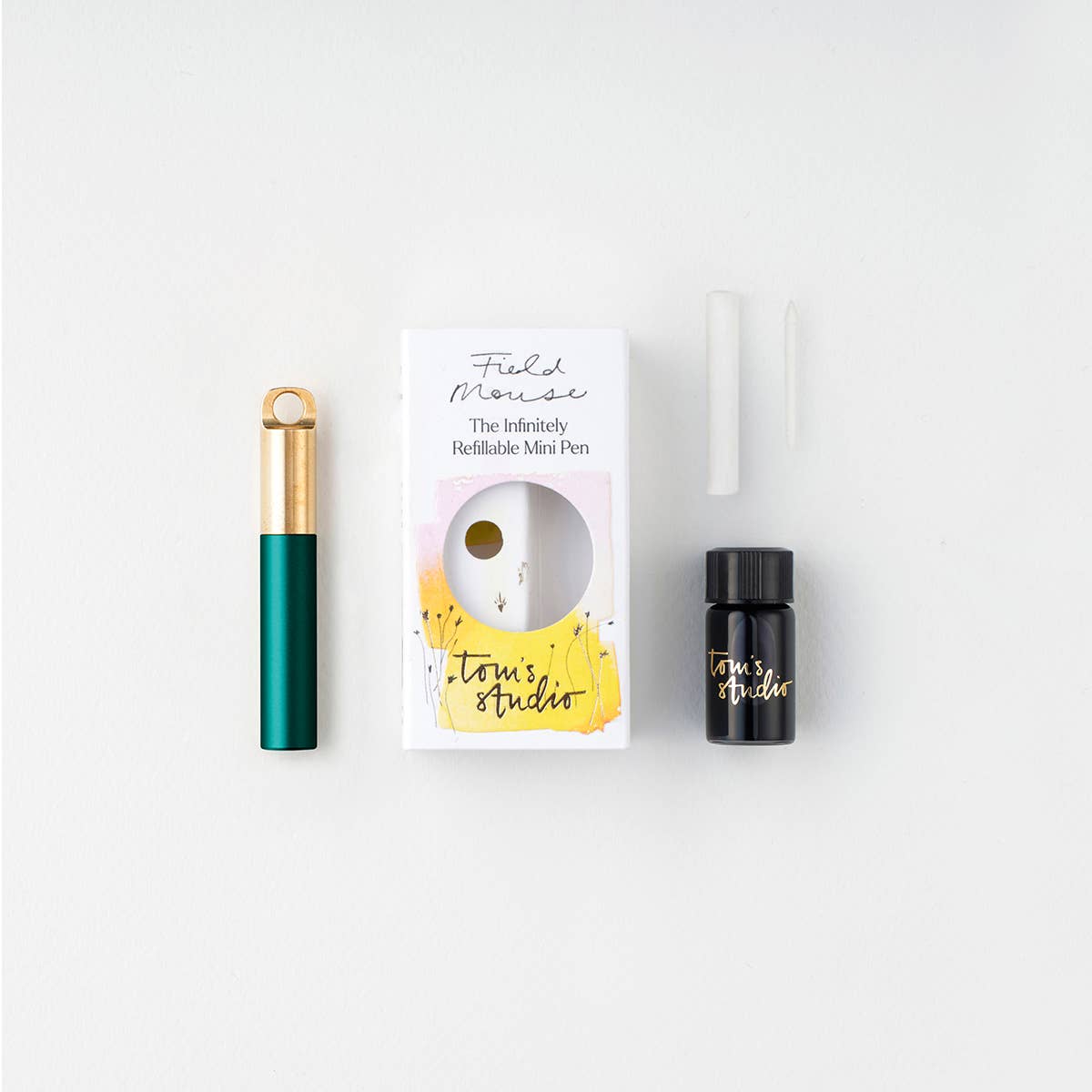 The Field Mouse – refillable travel pen: Blush