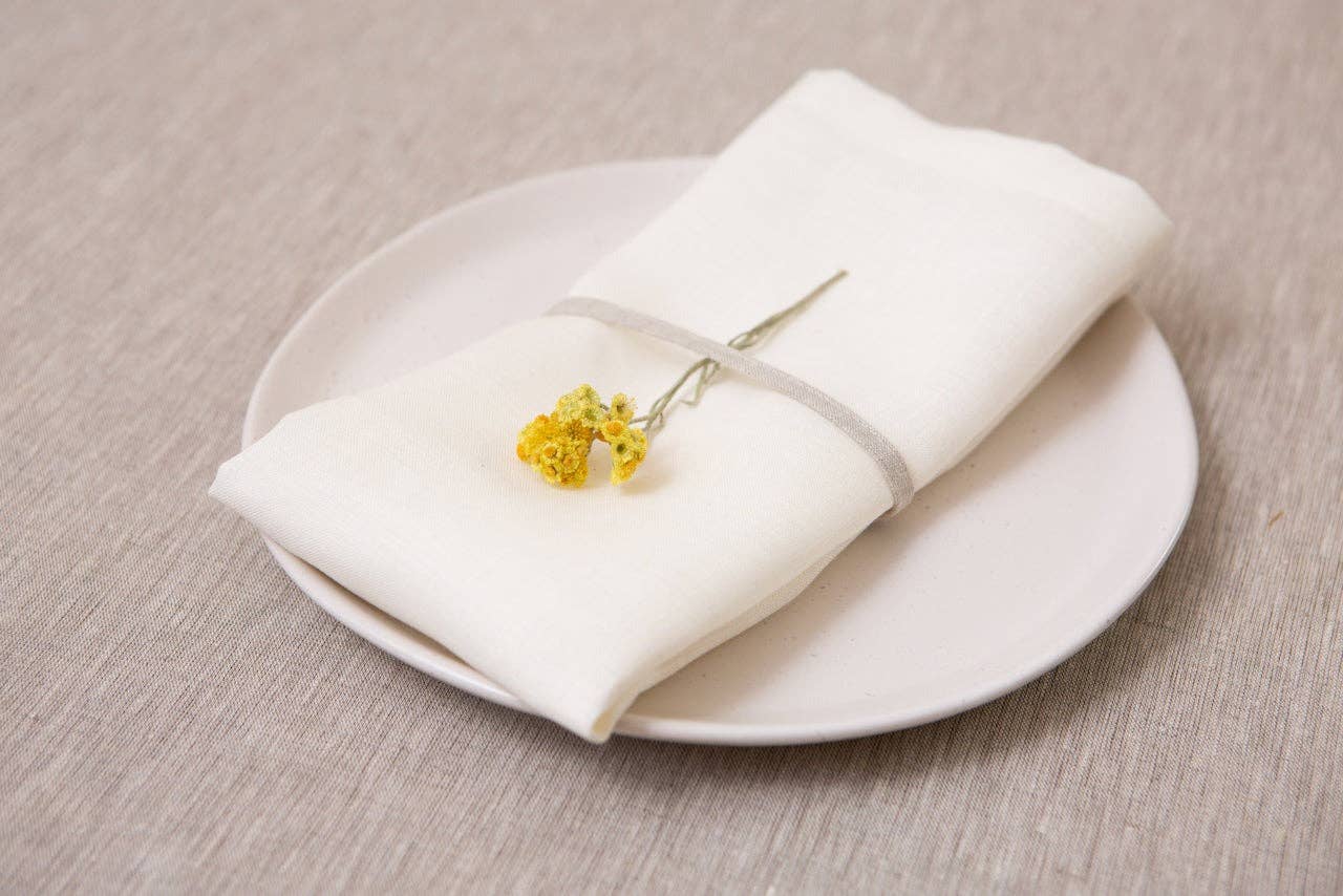 Organic linen napkin /  White