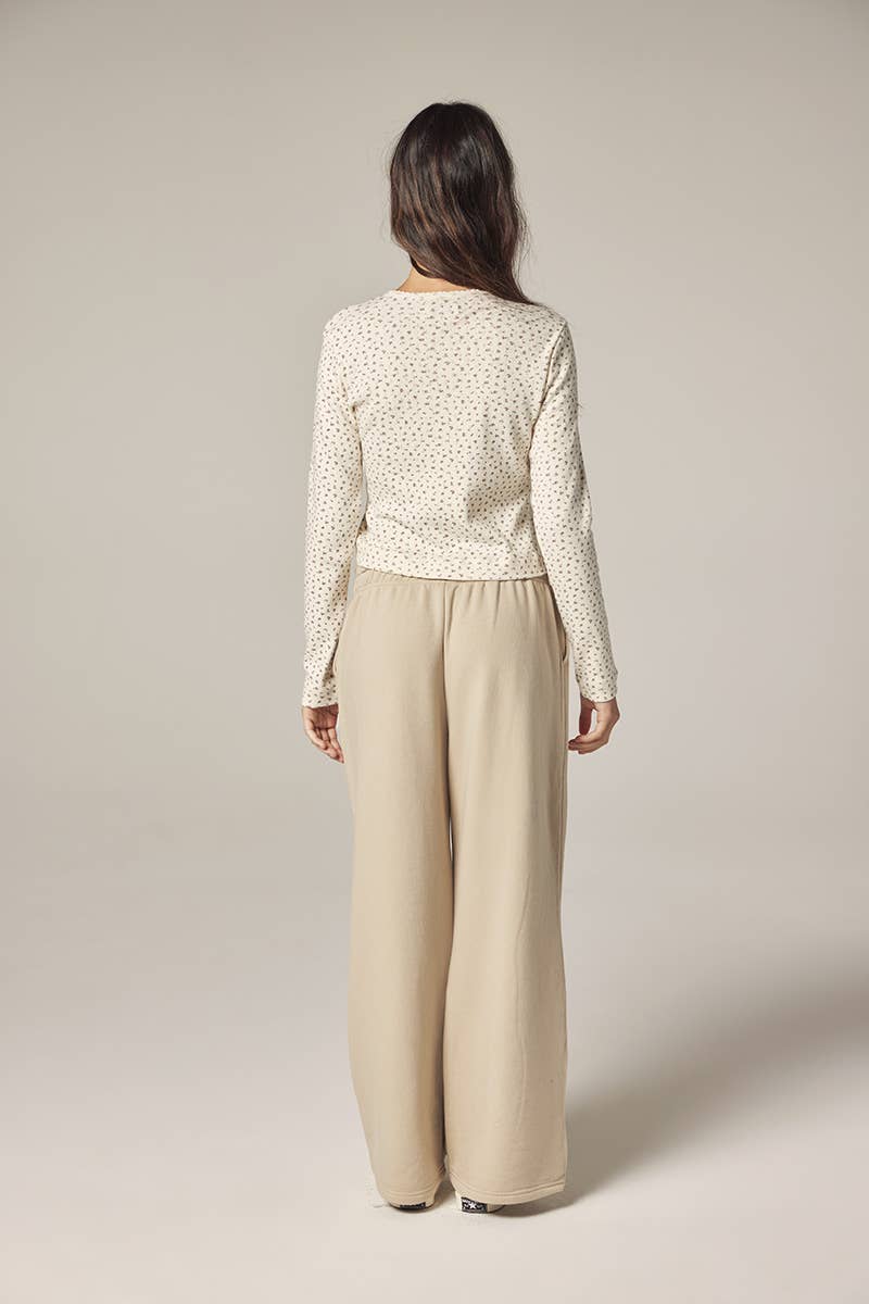 Romantic Button-down short cardigan: Cream/Navy / Floral / M/L