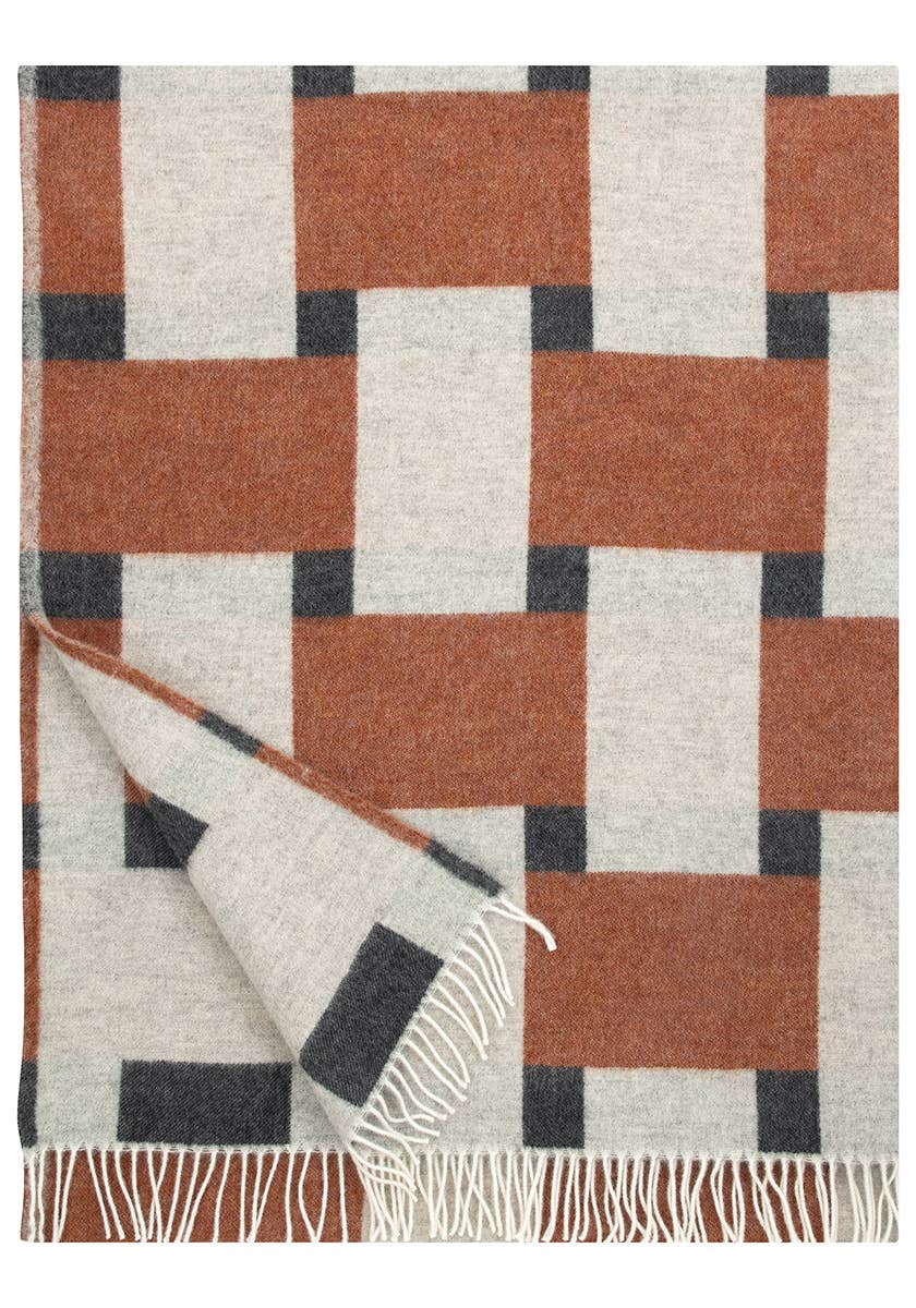 Punos Wool Blanket: White-Cinnamon-Black / 130 x 180 cm + Fringes