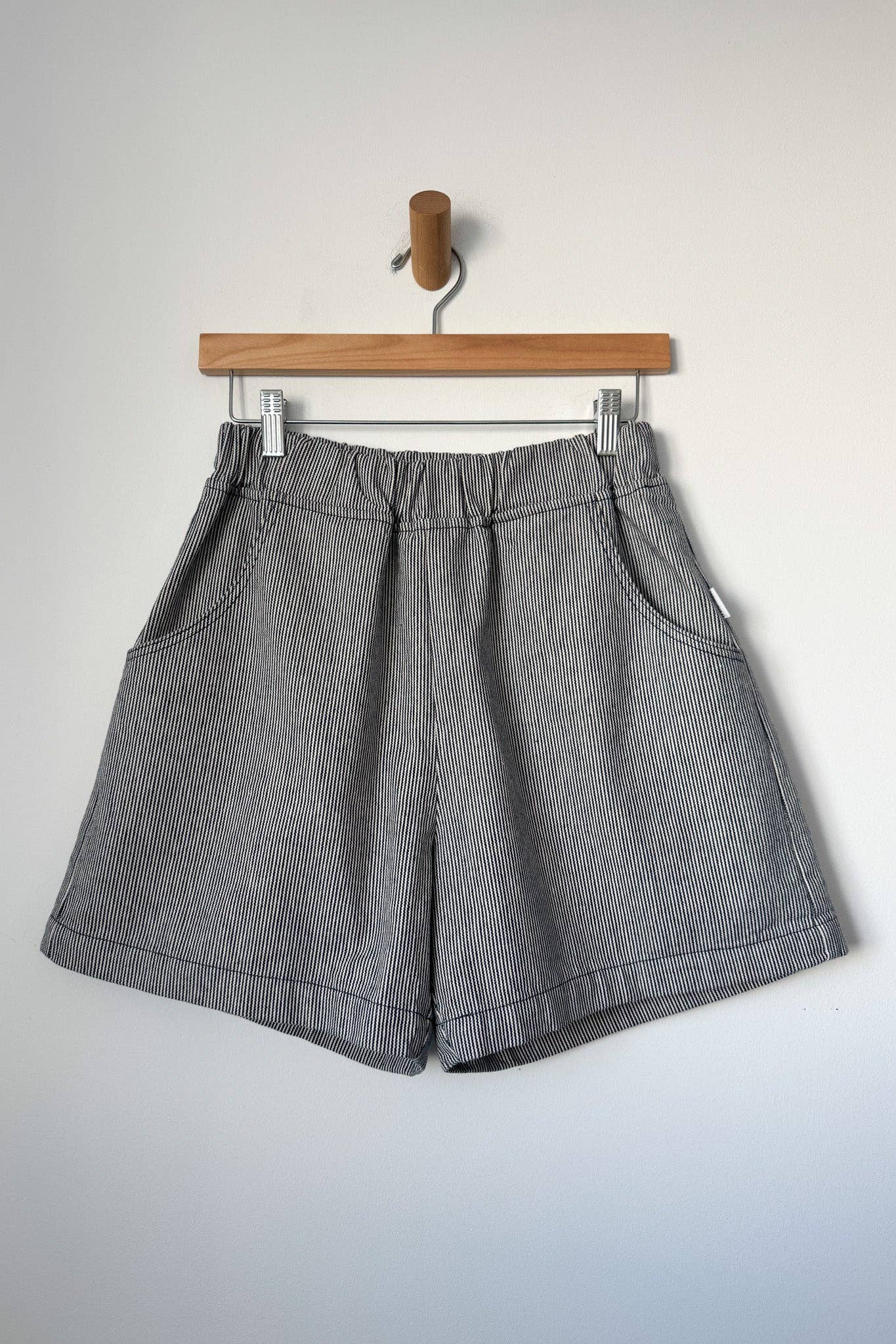 City Shorts Blue Stripe  - Le Bon Shoppe
